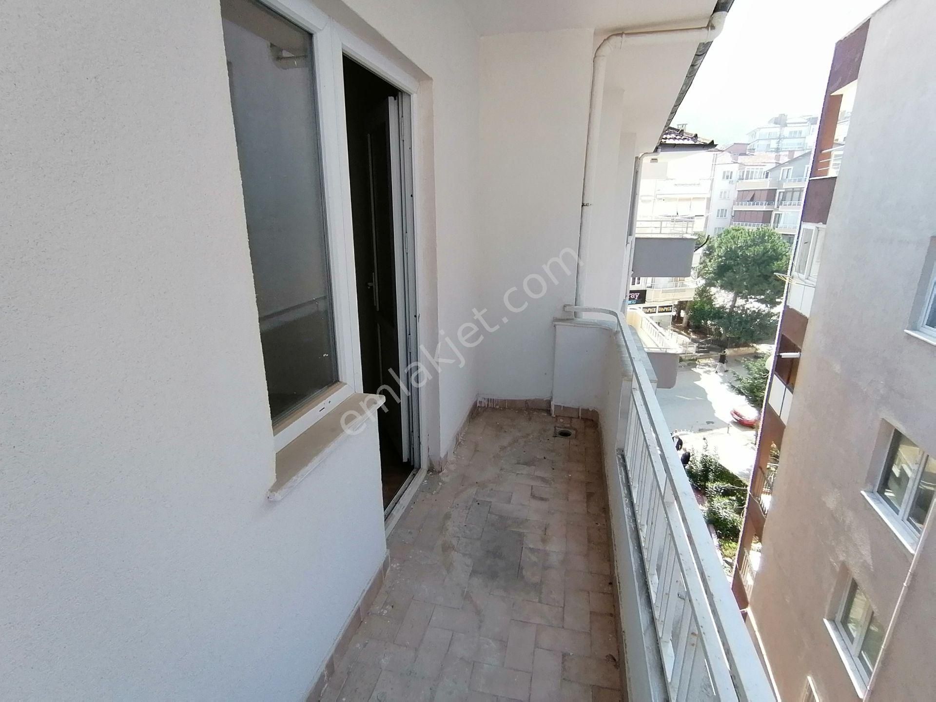 Şanlı Emlaktan..harmanlar Mh.'de ,sahile Çok Yakın / 2+1 / 100m2 / 4.kat / İskanlı Binada Satılık - Görsel 17