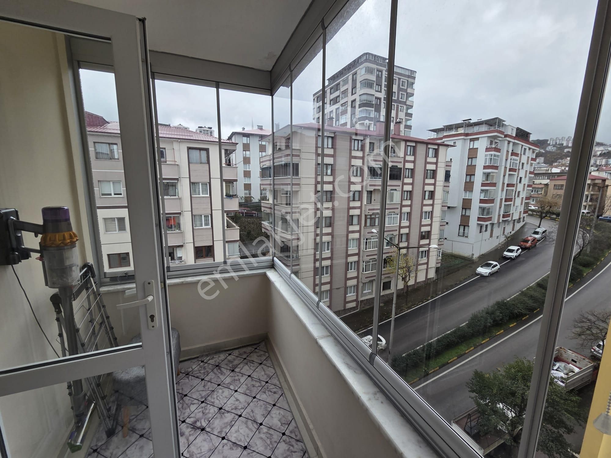 Aydınlıkevler'de İçi Sıfır Yapılı 3+1 Kiralık Daire - Görsel 20