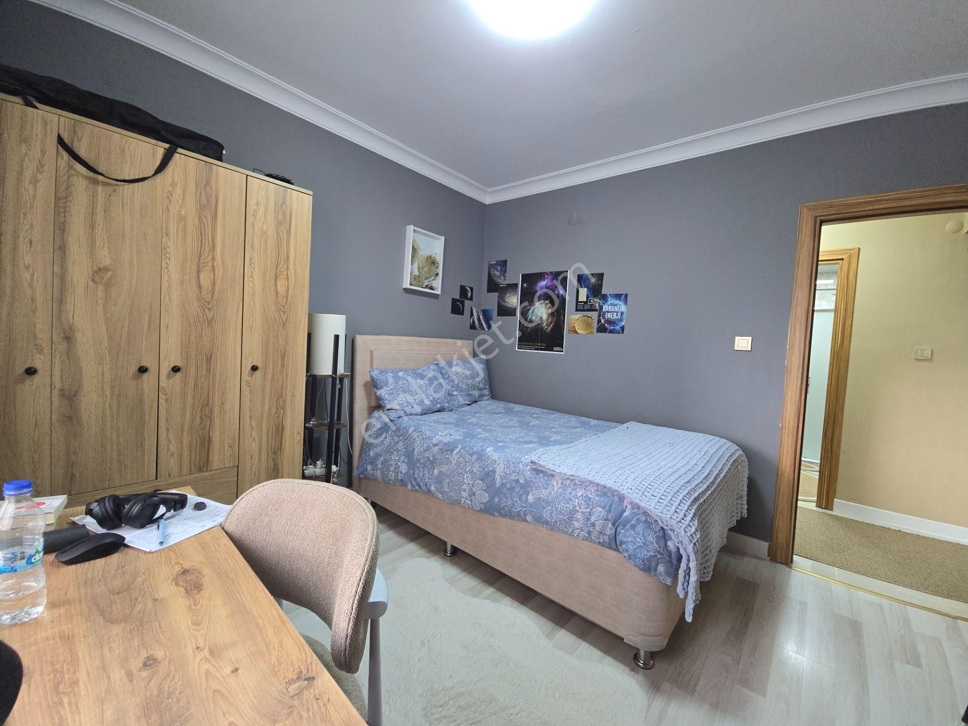 Şehitler Yakını Teras Balkonlu 3. Kat Konumunda Full Yapılı 2+1 - Görsel 35