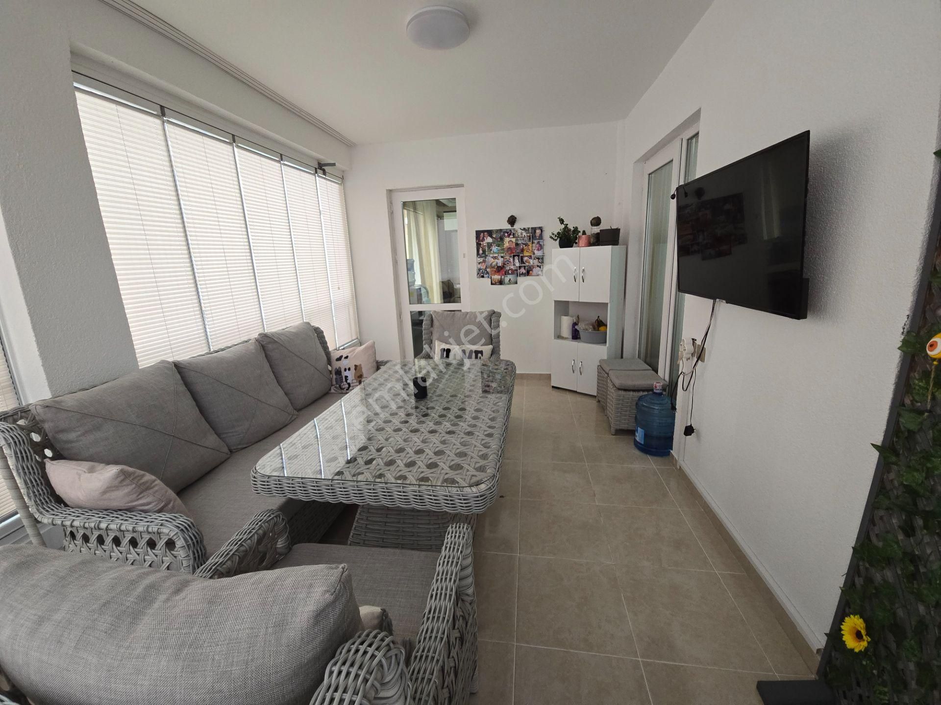 Şehitler Yakını Teras Balkonlu 3. Kat Konumunda Full Yapılı 2+1 - Görsel 8