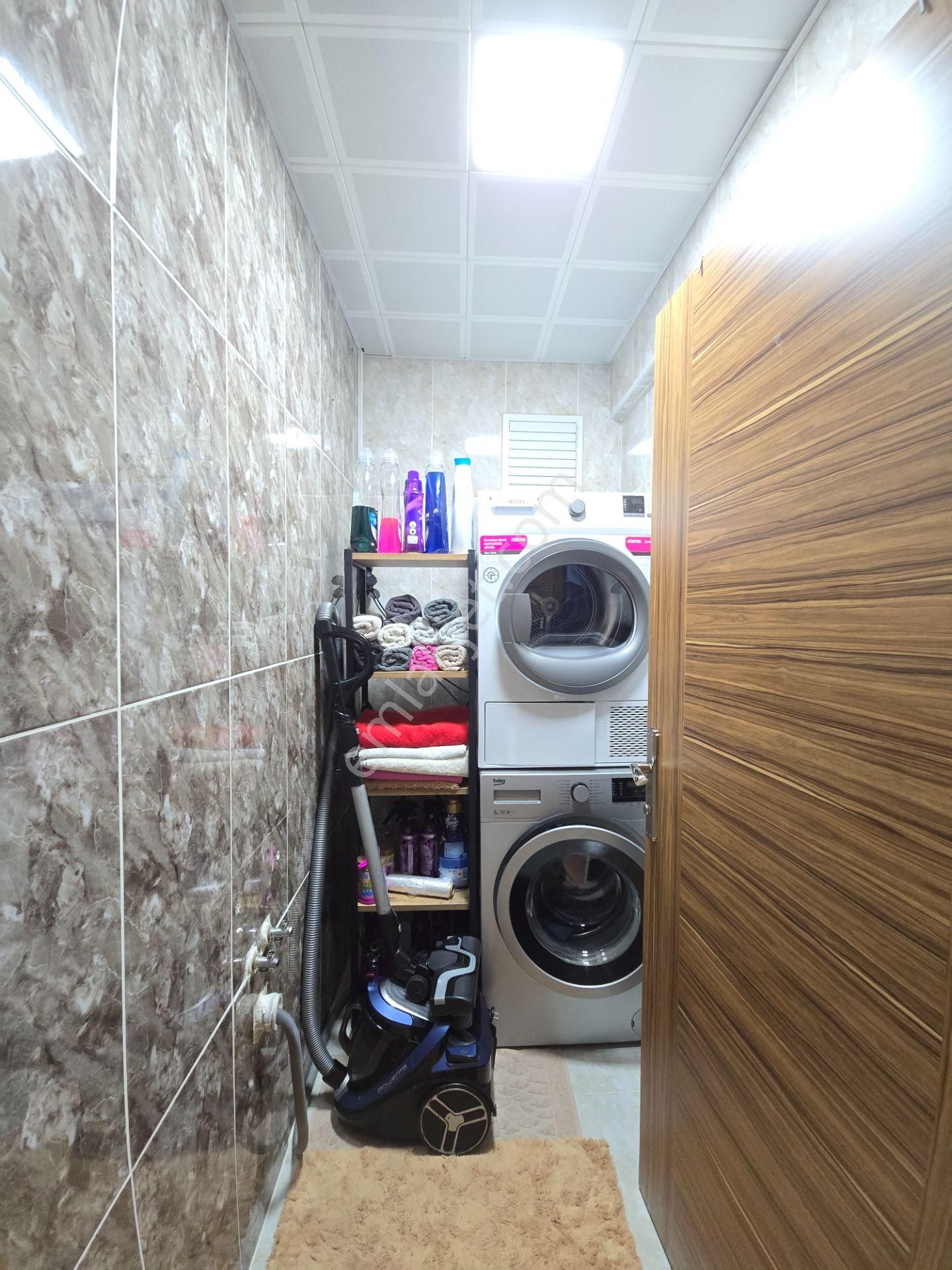 Şehitler Yakını Teras Balkonlu 3. Kat Konumunda Full Yapılı 2+1 - Görsel 29