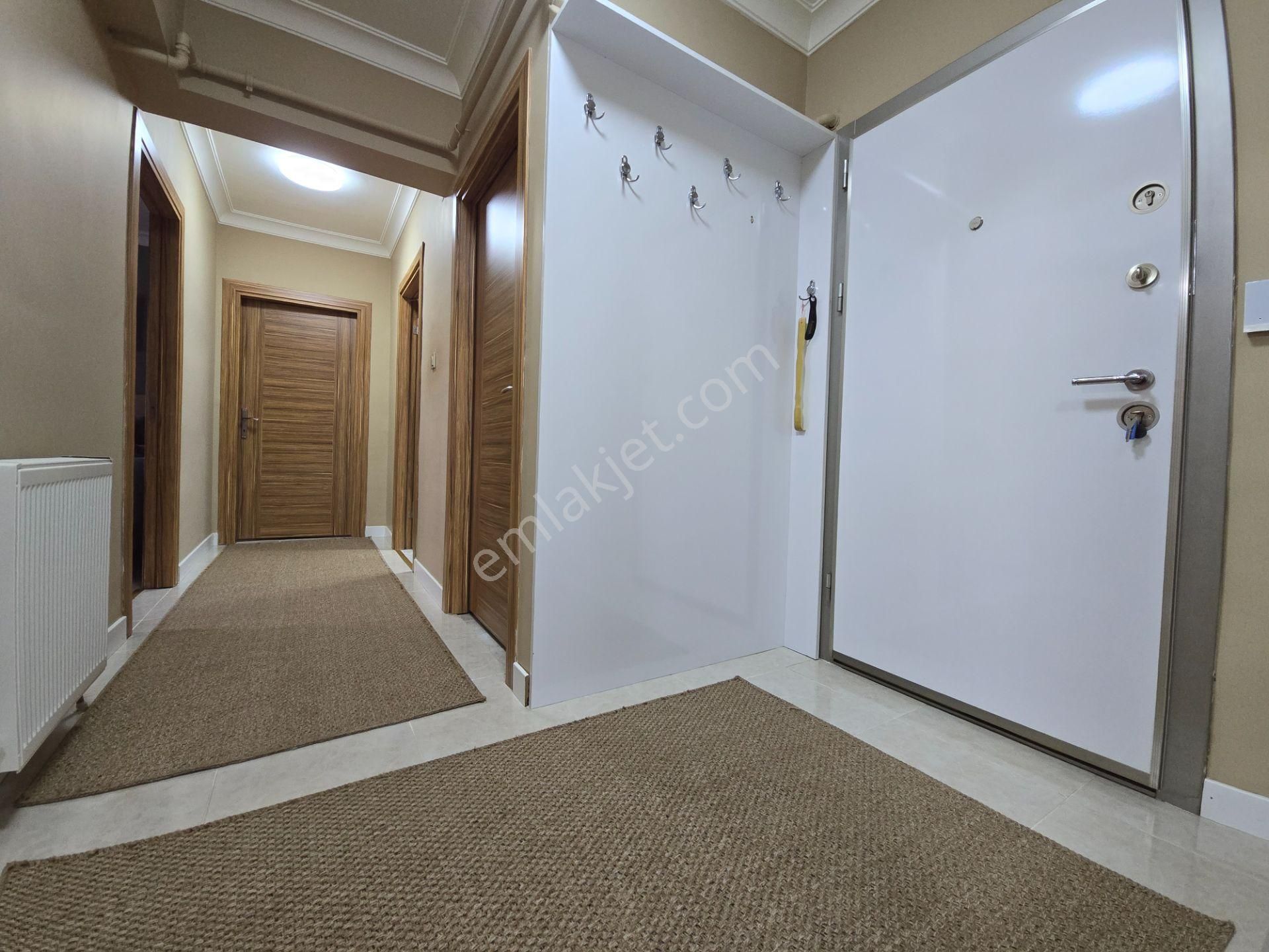 Şehitler Yakını Teras Balkonlu 3. Kat Konumunda Full Yapılı 2+1 - Görsel 20