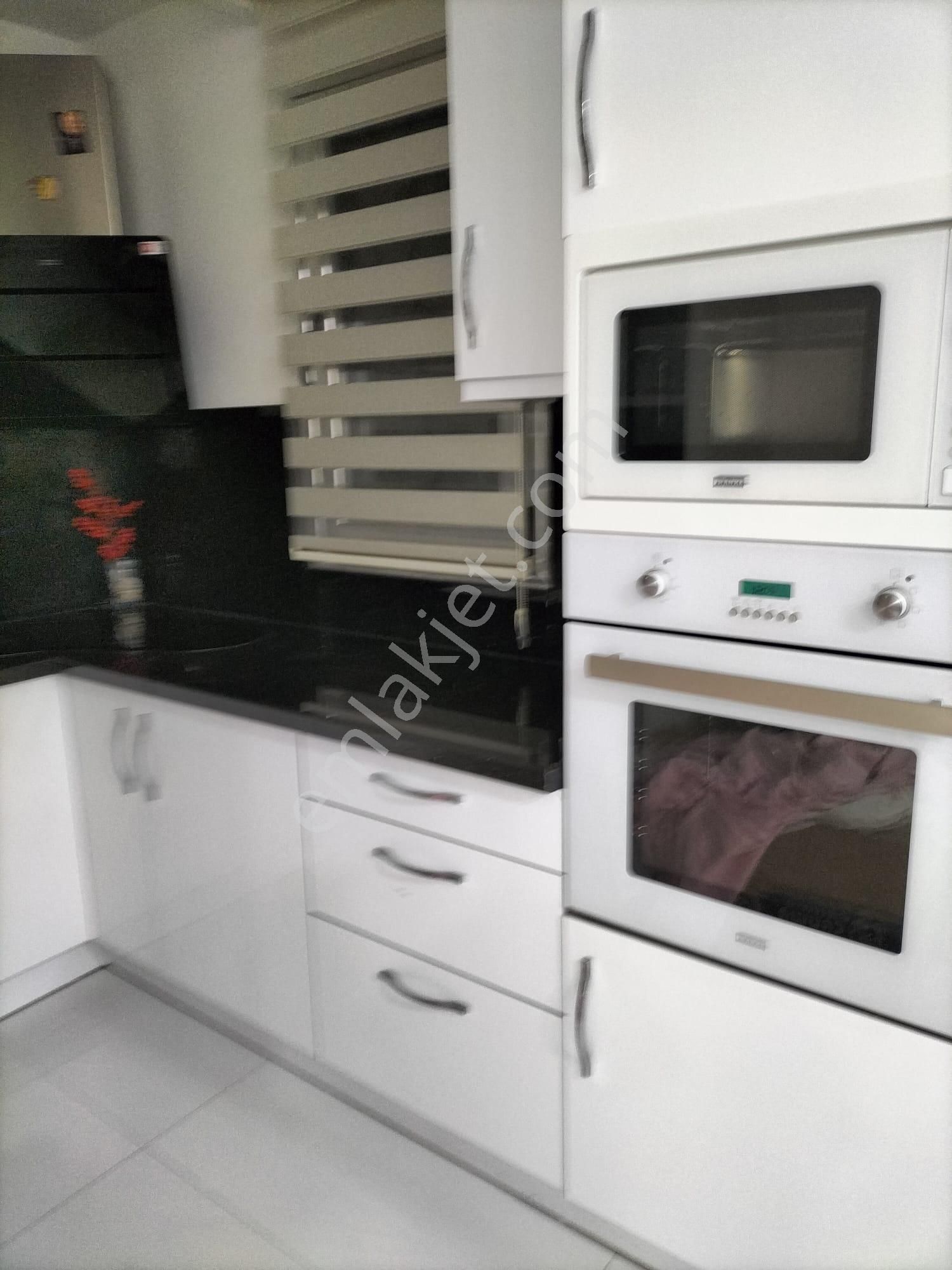 Alaçatı Çamlıkyol'da Satılık Havuzlu Lüks Villa - Görsel 6