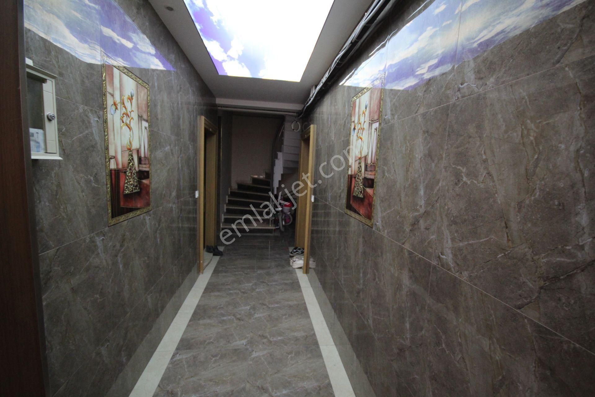 Old City'den M.kemalpaşa Cd Halk Bank Yanı 5yıllık Mükemmel 3+1 Arakat 110m2 Ultra Lüx Daire... - Görsel 3