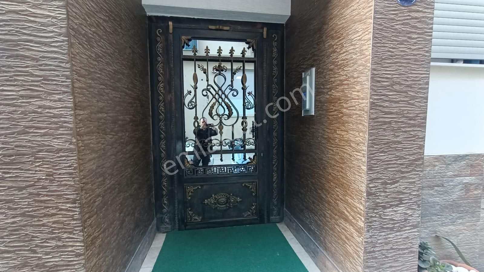 Köşe Konumlu 2+1 Kapalı Mutfaklı Kiracılı Bakımlı Daire - Görsel 3