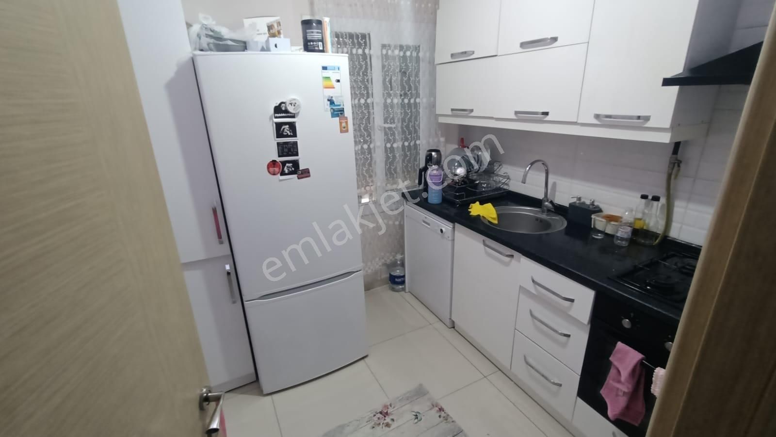 Köşe Konumlu 2+1 Kapalı Mutfaklı Kiracılı Bakımlı Daire - Görsel 11