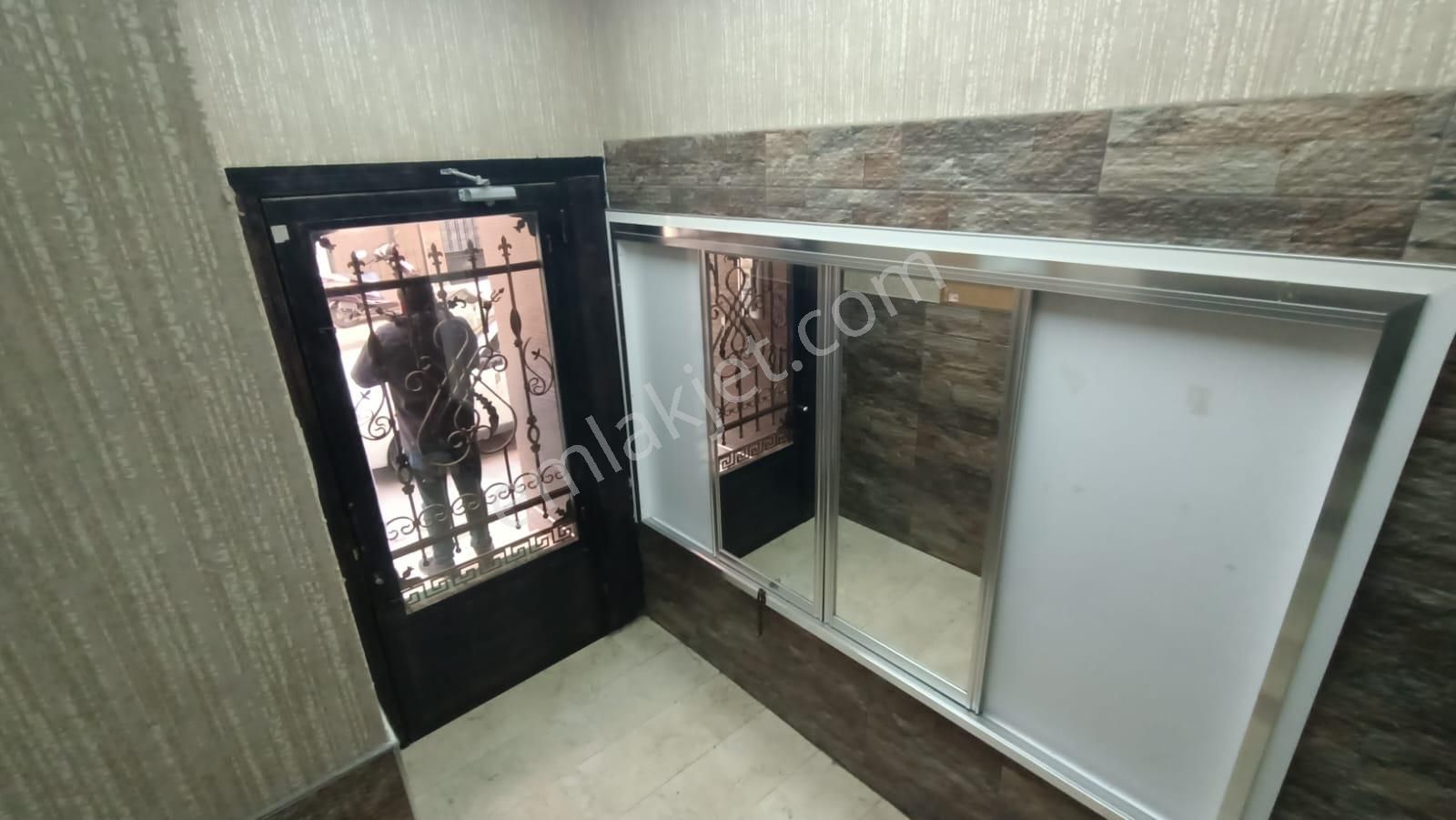 Köşe Konumlu 2+1 Kapalı Mutfaklı Kiracılı Bakımlı Daire - Görsel 19