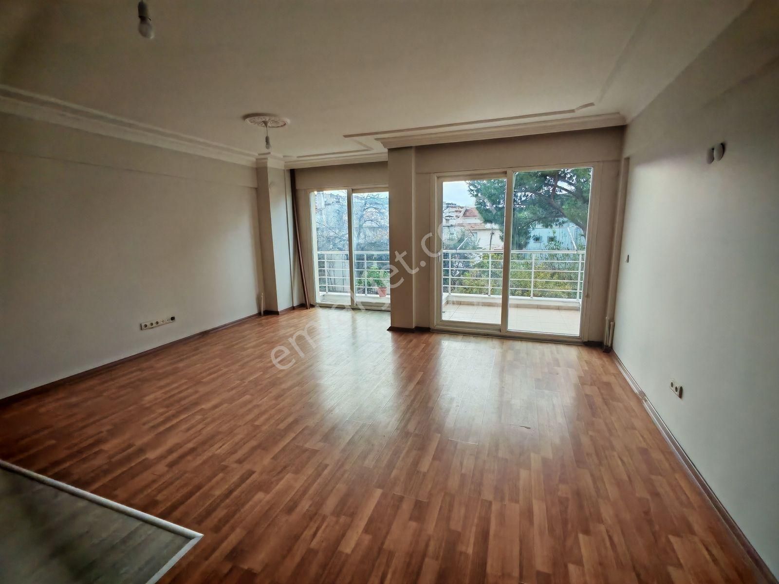 Gazipaşa Mahallesinde Satılık 3+1 100 M2 1.kat Düz Ayak Daire - Görsel 2