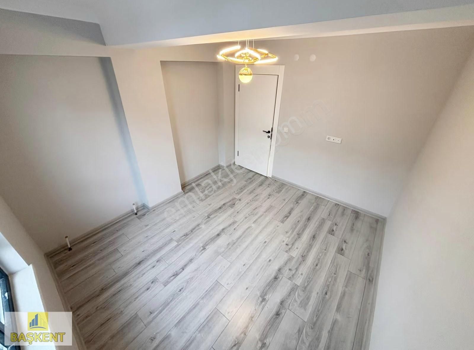 Başkent Gayrimenkul'den Ara Katta Ultra Lüks Park Cepheli 2+1 Ev - Görsel 25