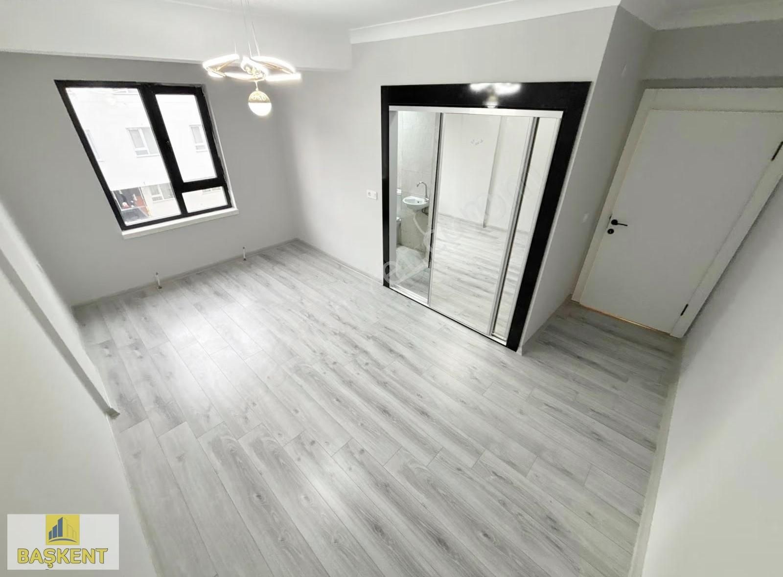 Başkent Gayrimenkul'den Ara Katta Ultra Lüks Park Cepheli 2+1 Ev - Görsel 29