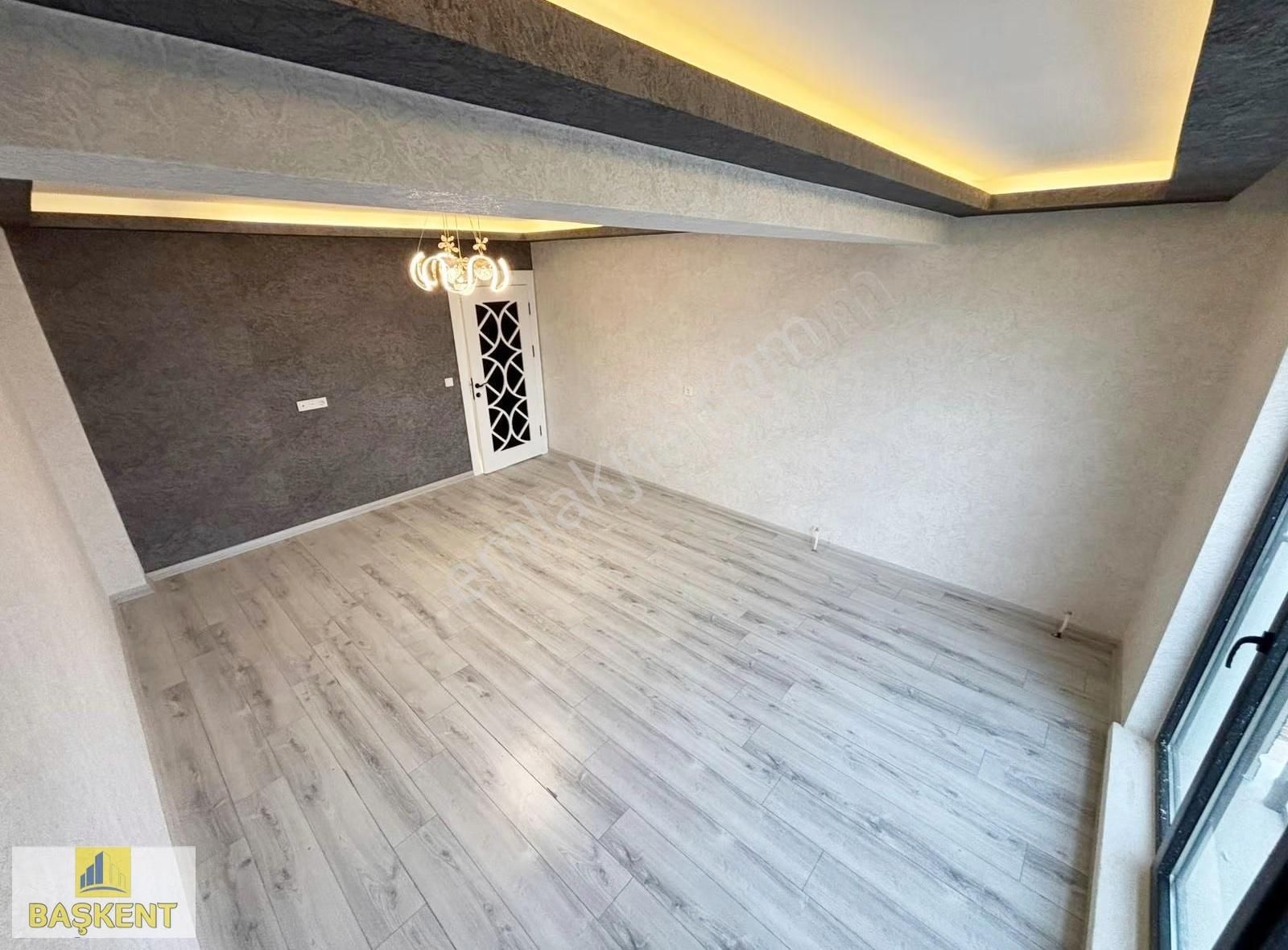 Başkent Gayrimenkul'den Ara Katta Ultra Lüks Park Cepheli 2+1 Ev - Görsel 34