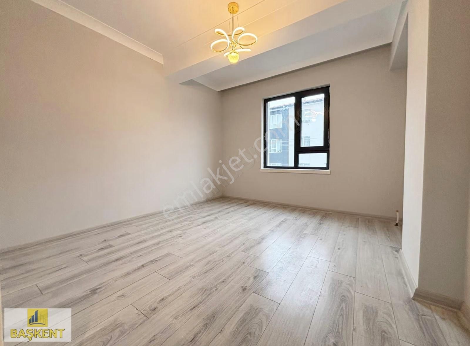 Başkent Gayrimenkul'den Ara Katta Ultra Lüks Park Cepheli 2+1 Ev - Görsel 7