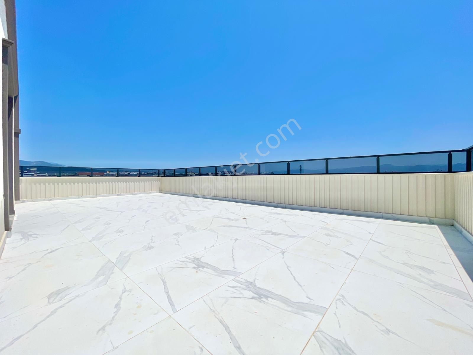 Berkay Demirel'den Akçayda Denize 150m Ön Cephe 3+1 Dubleks - Görsel 22