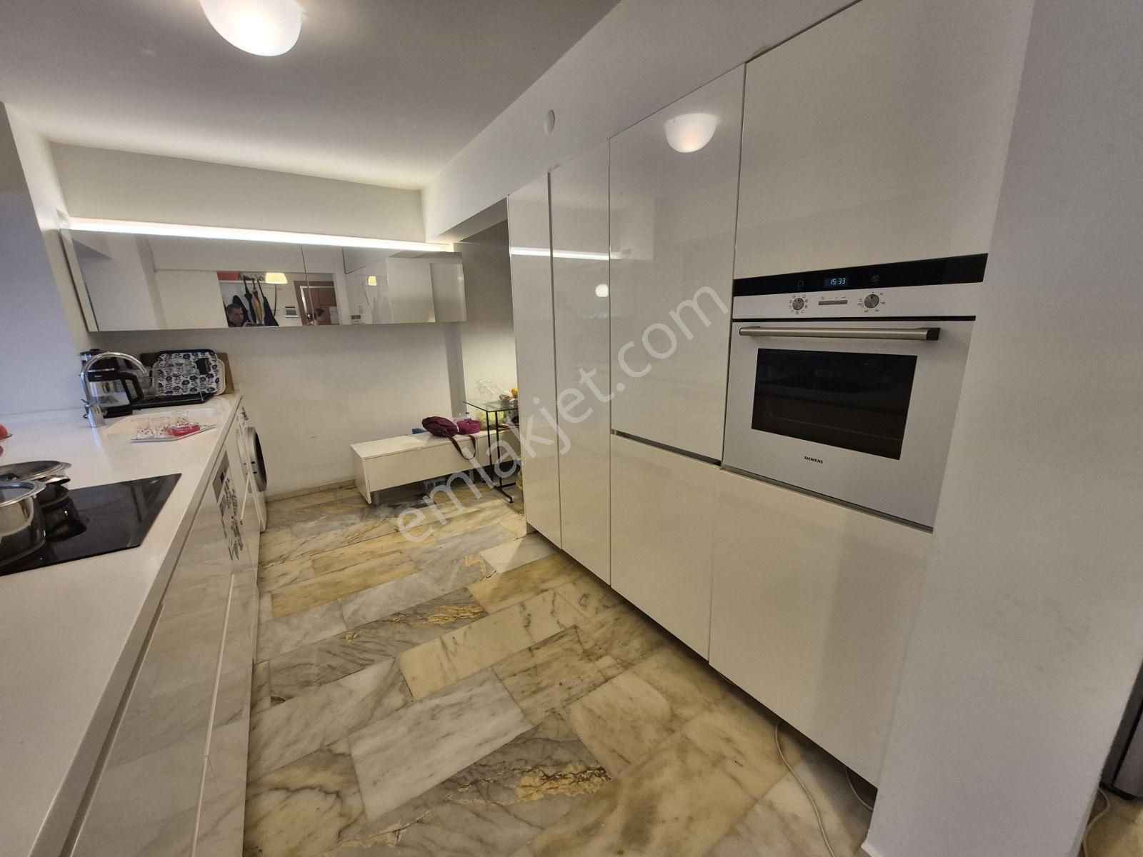 Mimar Sinan'da Şık Tadilatlı Satılık 3+1 Ferah Daire - Görsel 17