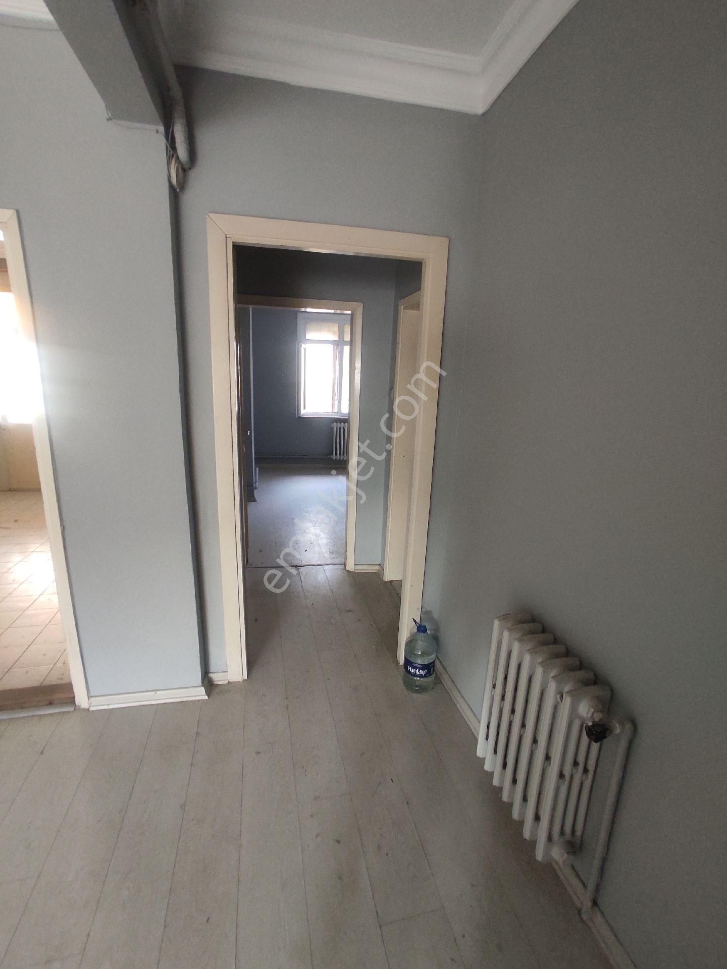 4+1 Büyük Daire Arayanlar - Görsel 4