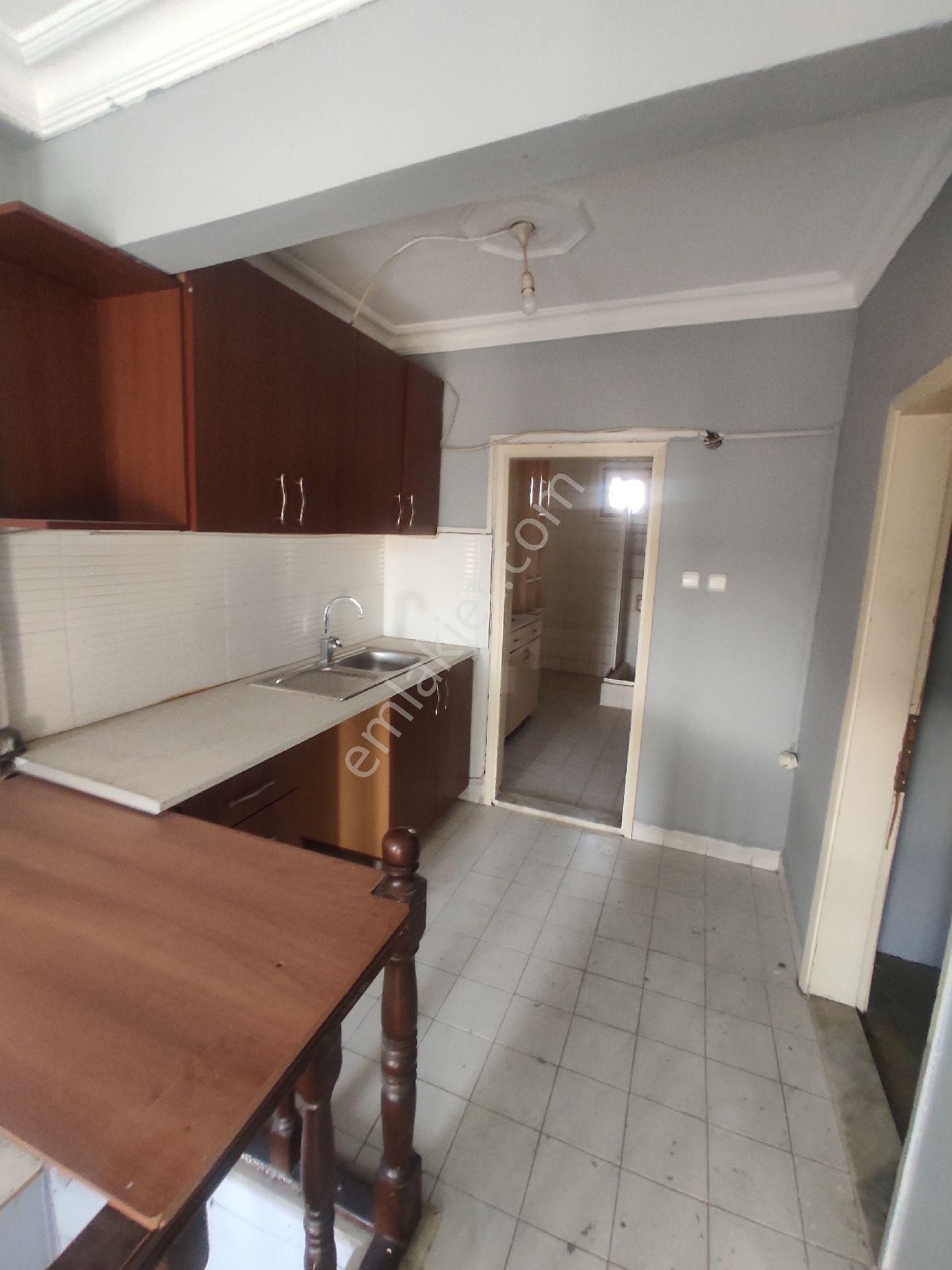 4+1 Büyük Daire Arayanlar - Görsel 12