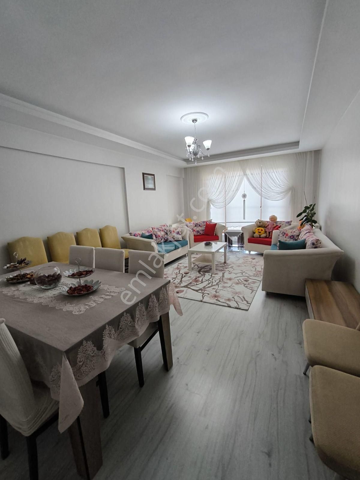 Altındağ-karapürçek Mahallesinde Full Yapılı Geniş Teras Balkonlu 3+1 Satılık Daire !!!