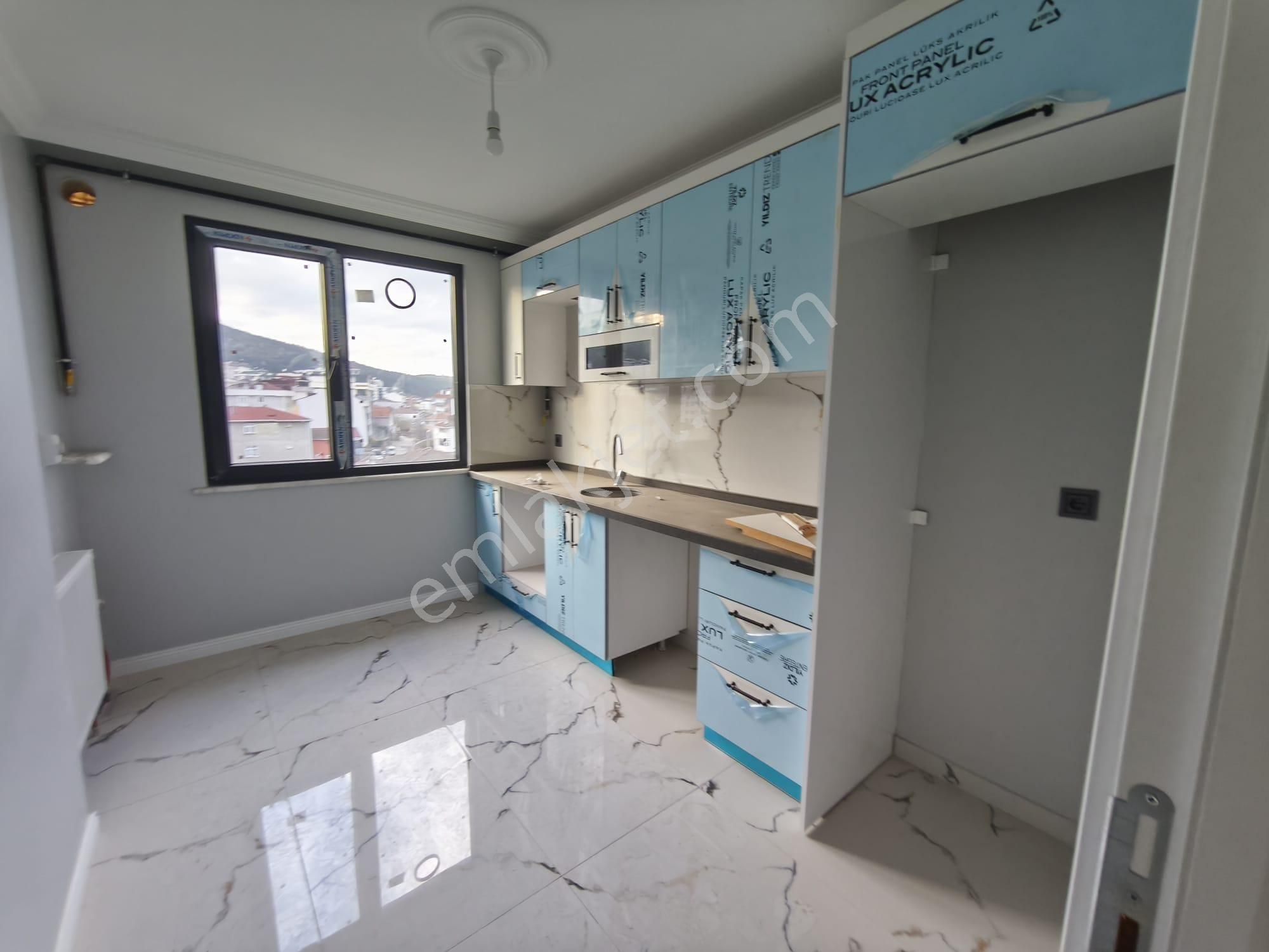 Acil Sultanbeyli Necipfazılda Satılık 180 M.4+2 Lüks Üst Düblx - Görsel 21