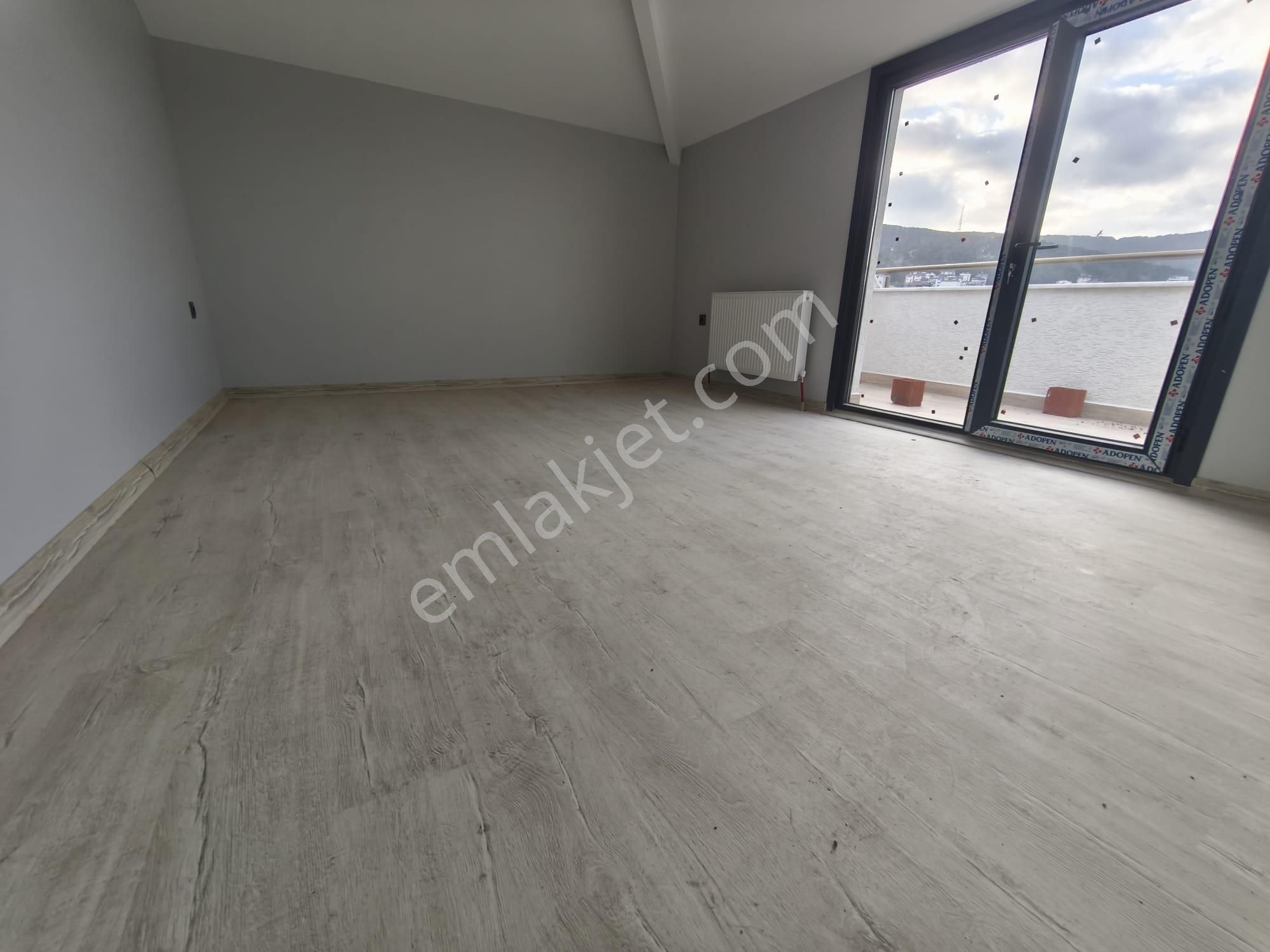 Acil Sultanbeyli Necipfazılda Satılık 180 M.4+2 Lüks Üst Düblx - Görsel 5