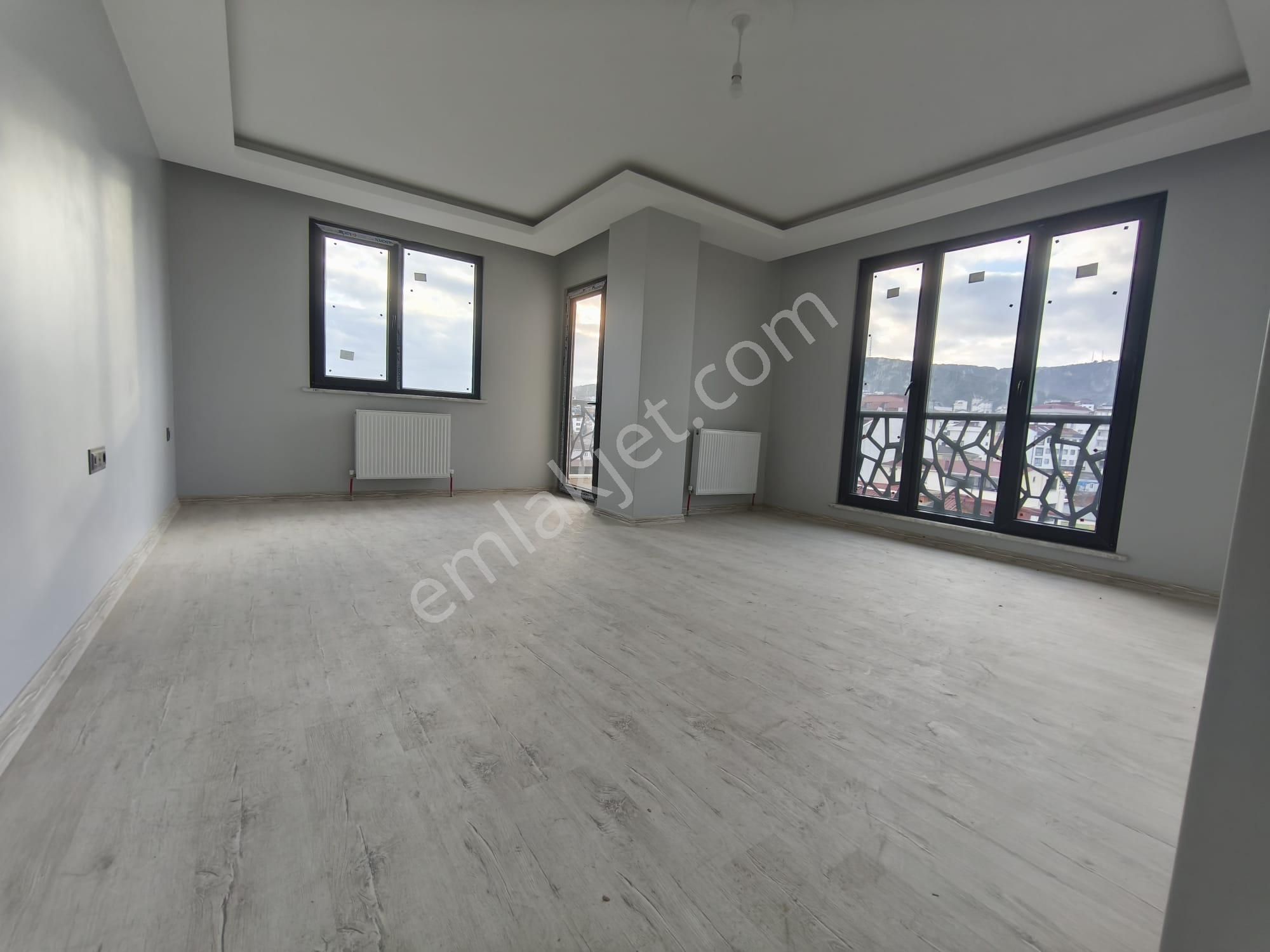 Acil Sultanbeyli Necipfazılda Satılık 180 M.4+2 Lüks Üst Düblx - Görsel 24