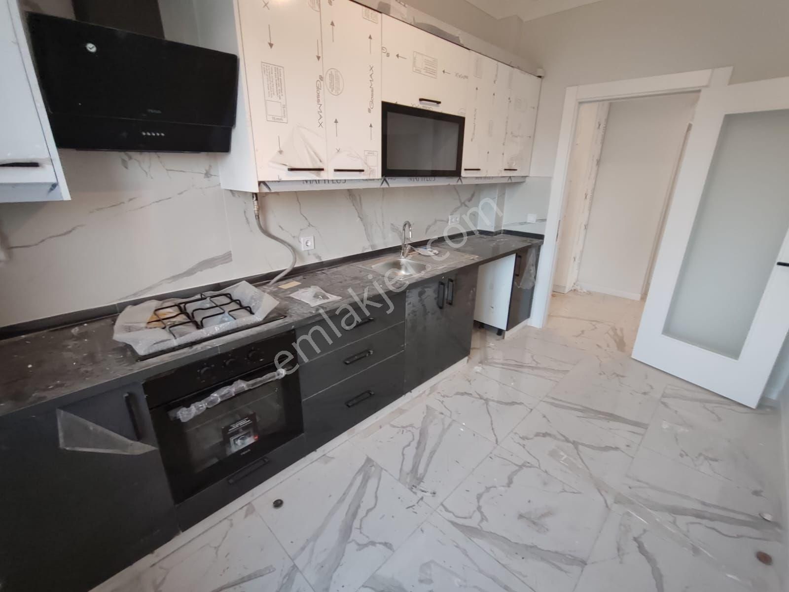 Ataların Merkezınde Site İçinde Ebeveyn Banyolu 3+1 - Görsel 21