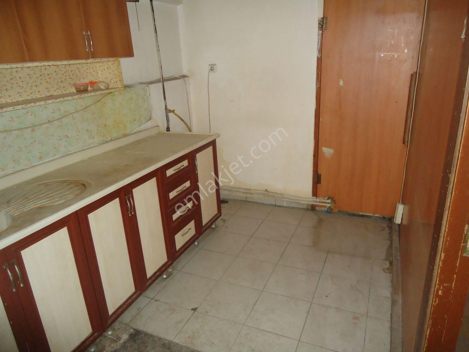 Krc'den Bahçeleriçi Mahallesinde 110 M2 Kullanımlı Satılık Dükkan - Görsel 14