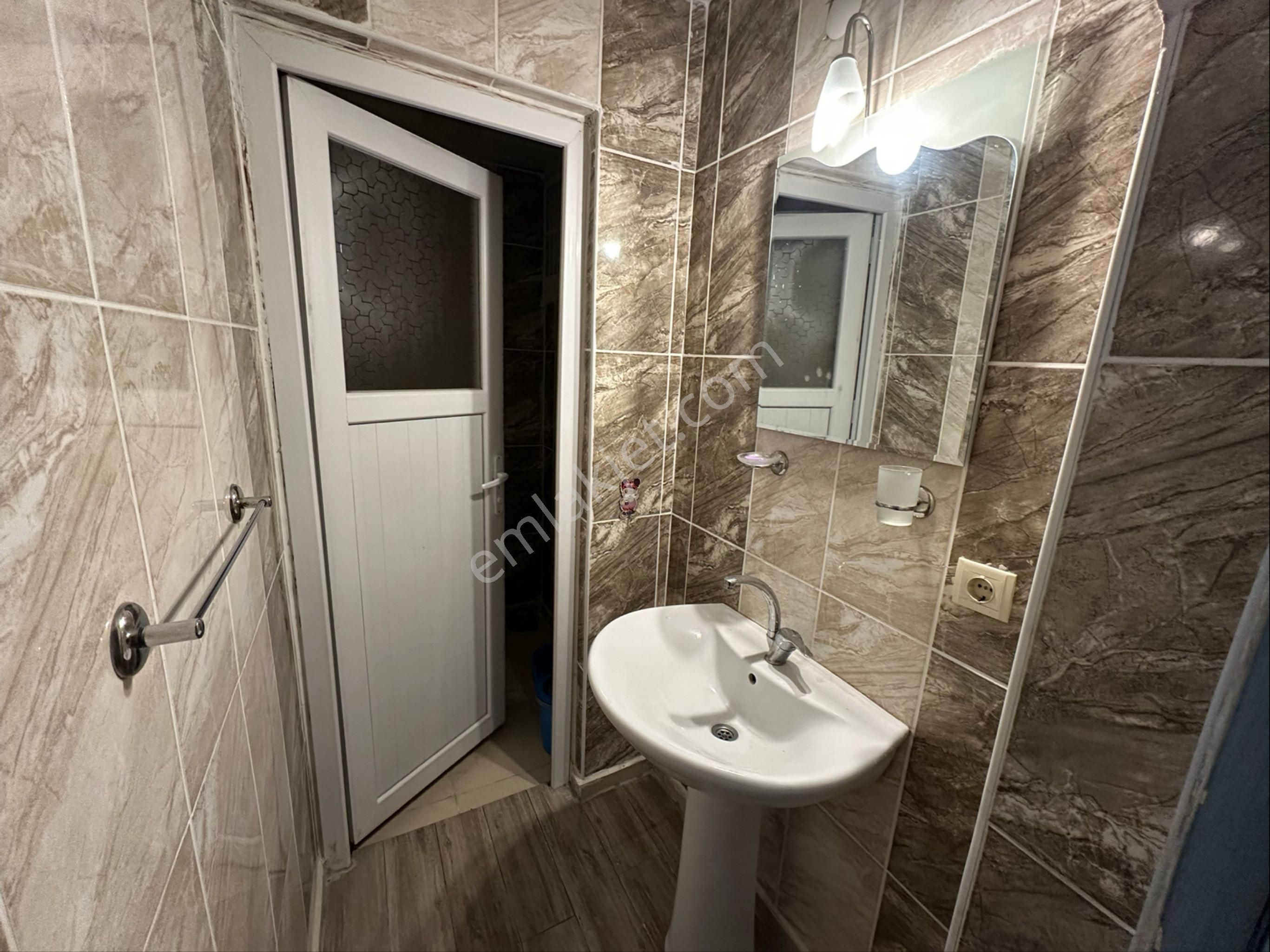 Akev Gayrimenkul'den K.köprü Narlıkuyuda Geniş 3+1 Ara Kat Daire - Görsel 21