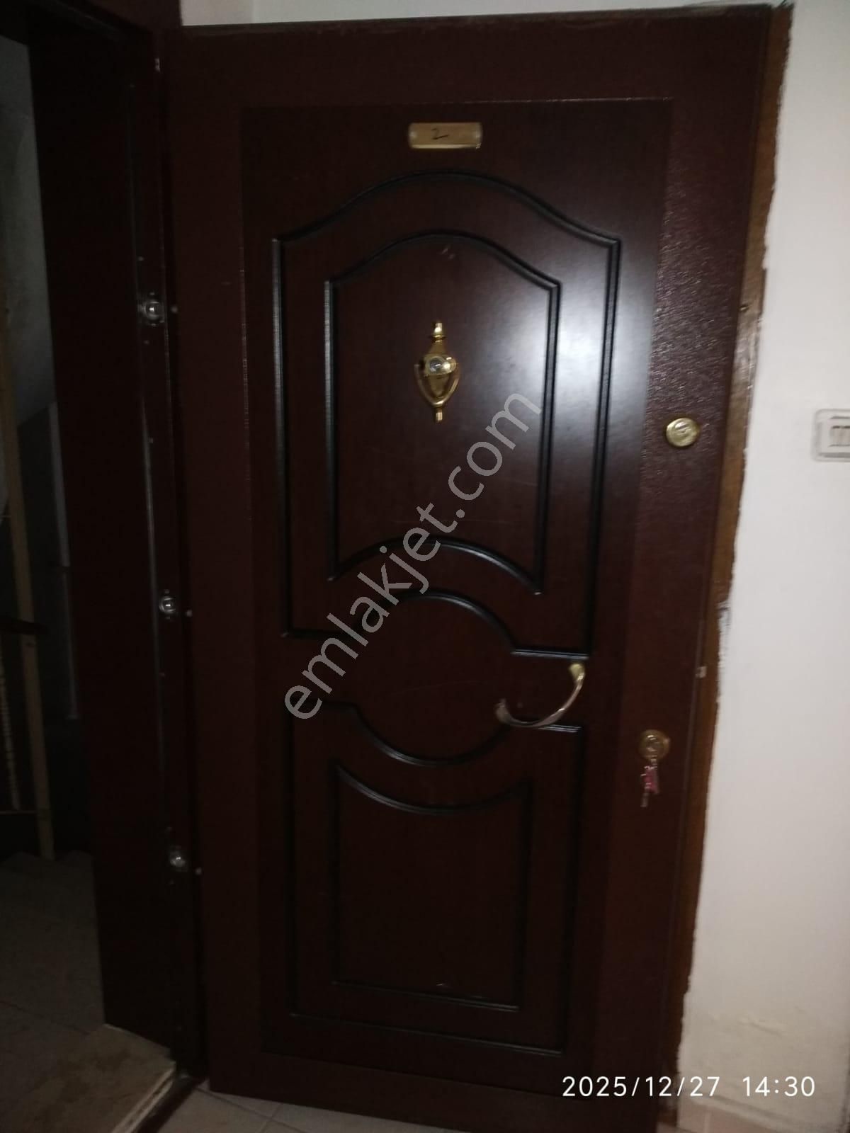 Yenimahalle Varlık'ta Cadde Üzeri 2+1 Y.giriş Kombili Ön Cephe Kiralık Daire - Görsel 6