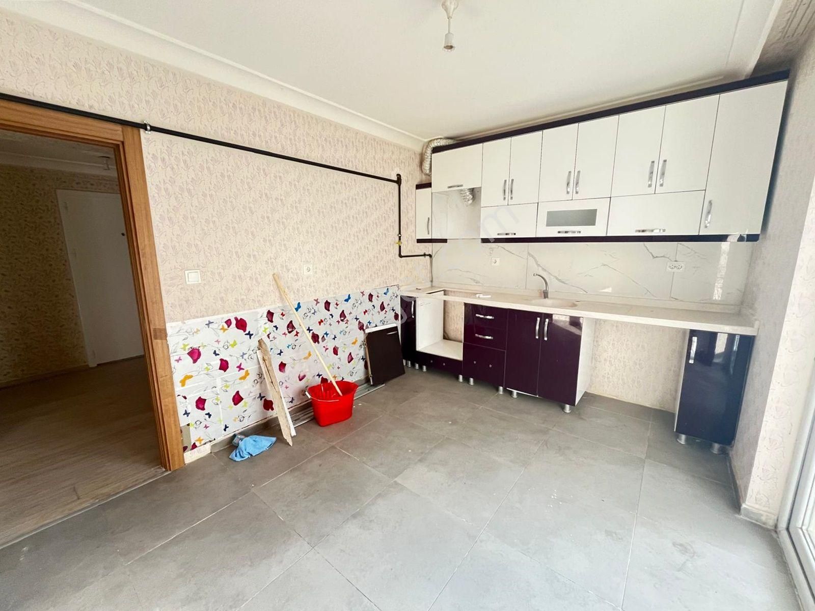 Feridunçelik'te Full Yapılı Asansörlü 6+1 Satılık Dubleks !! - Görsel 3