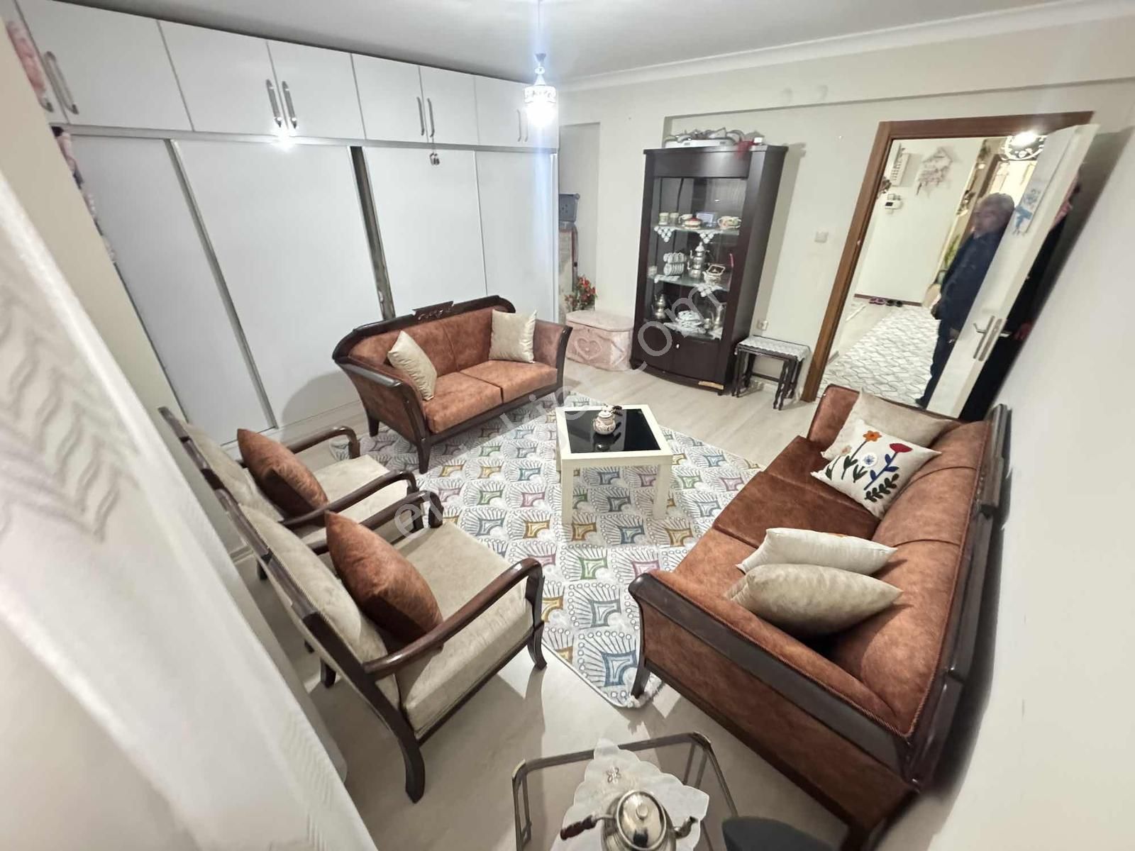 Lider Emlak'tan Özdemir Bloklarında 4+1 Asansör+ebeveyn+160m2 - Görsel 18