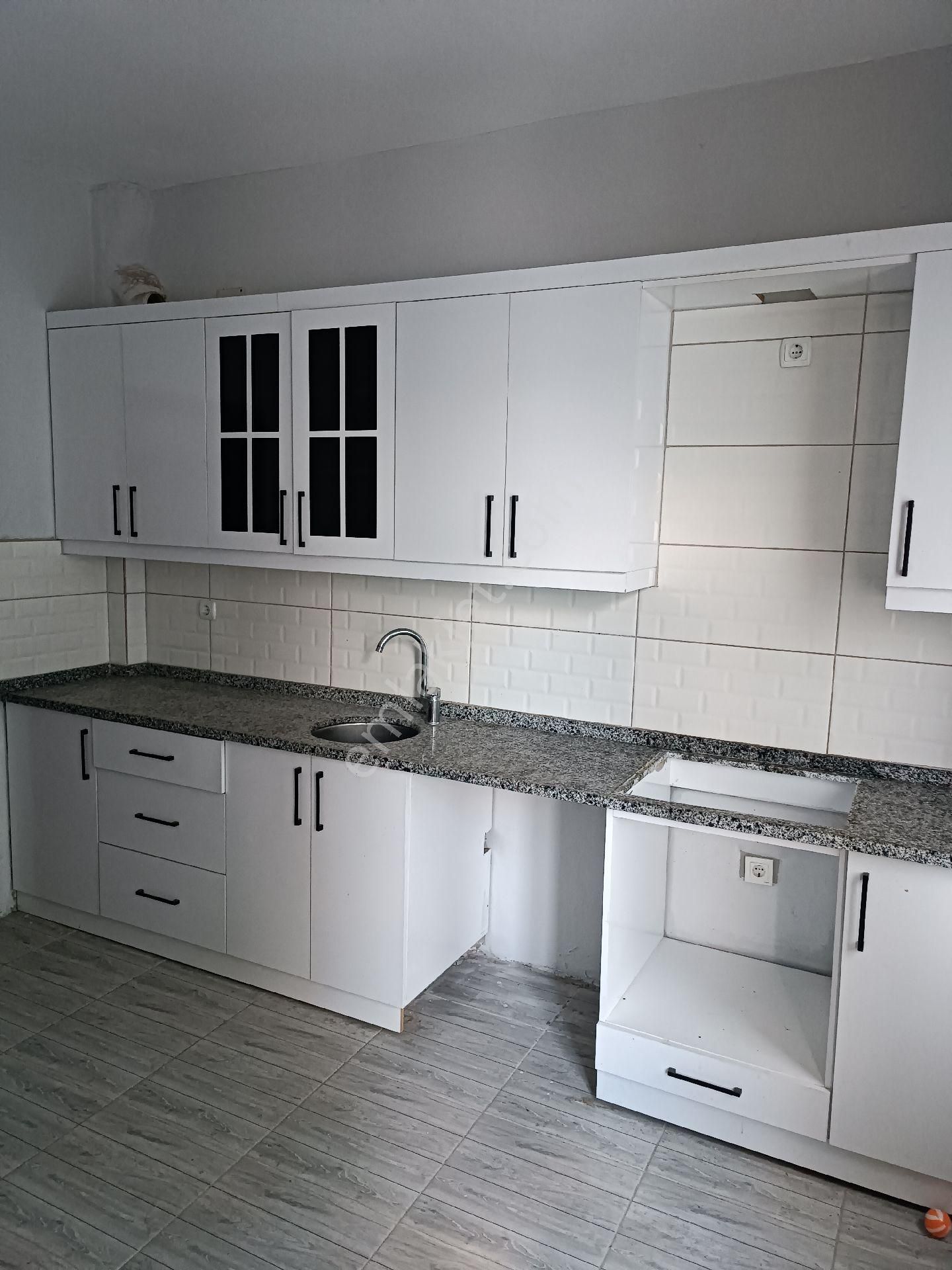 Erdemli Alata Mahallesi'nde Kiralık 2+1 Daire - Görsel 14
