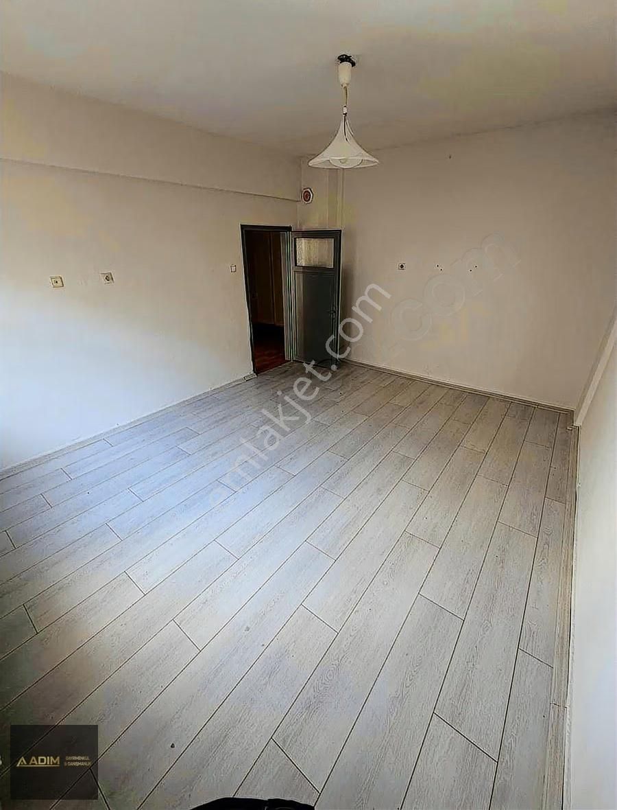 Tavlusunda Harika Konumda Satılık 3+1 Daire