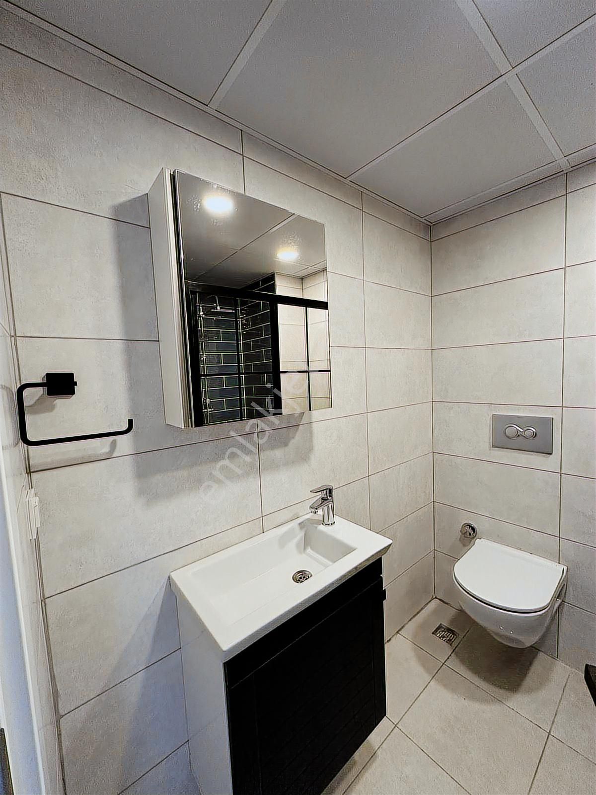 Aslan Emlak Gayrimenkulden Çamlıcada Satılık 3+1 Daire - Görsel 29