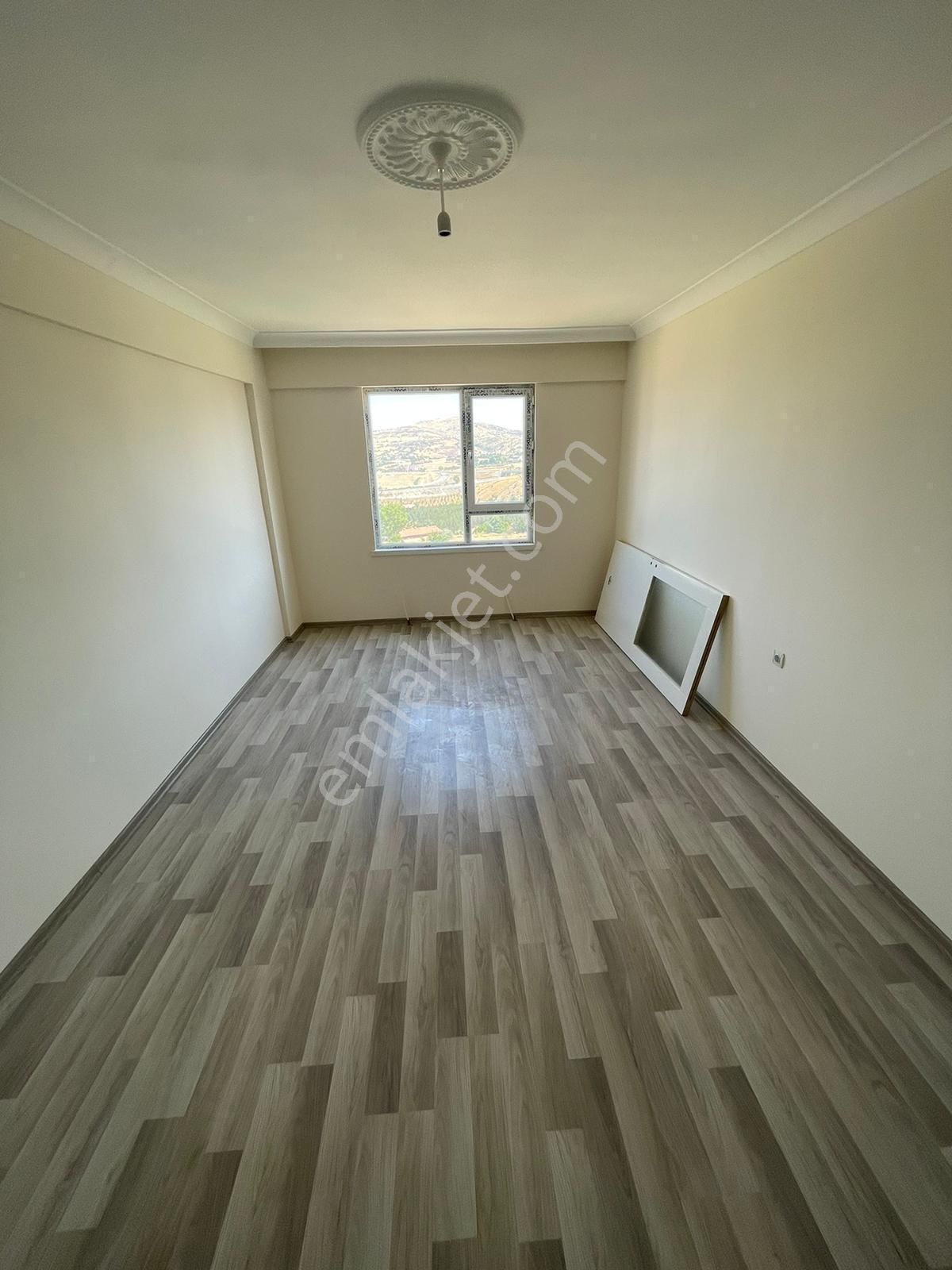 Altındağ-beşikkaya Mahallesinde Ara Katta Asansörlü 2+1 Satılık Daire !!! - Görsel 24