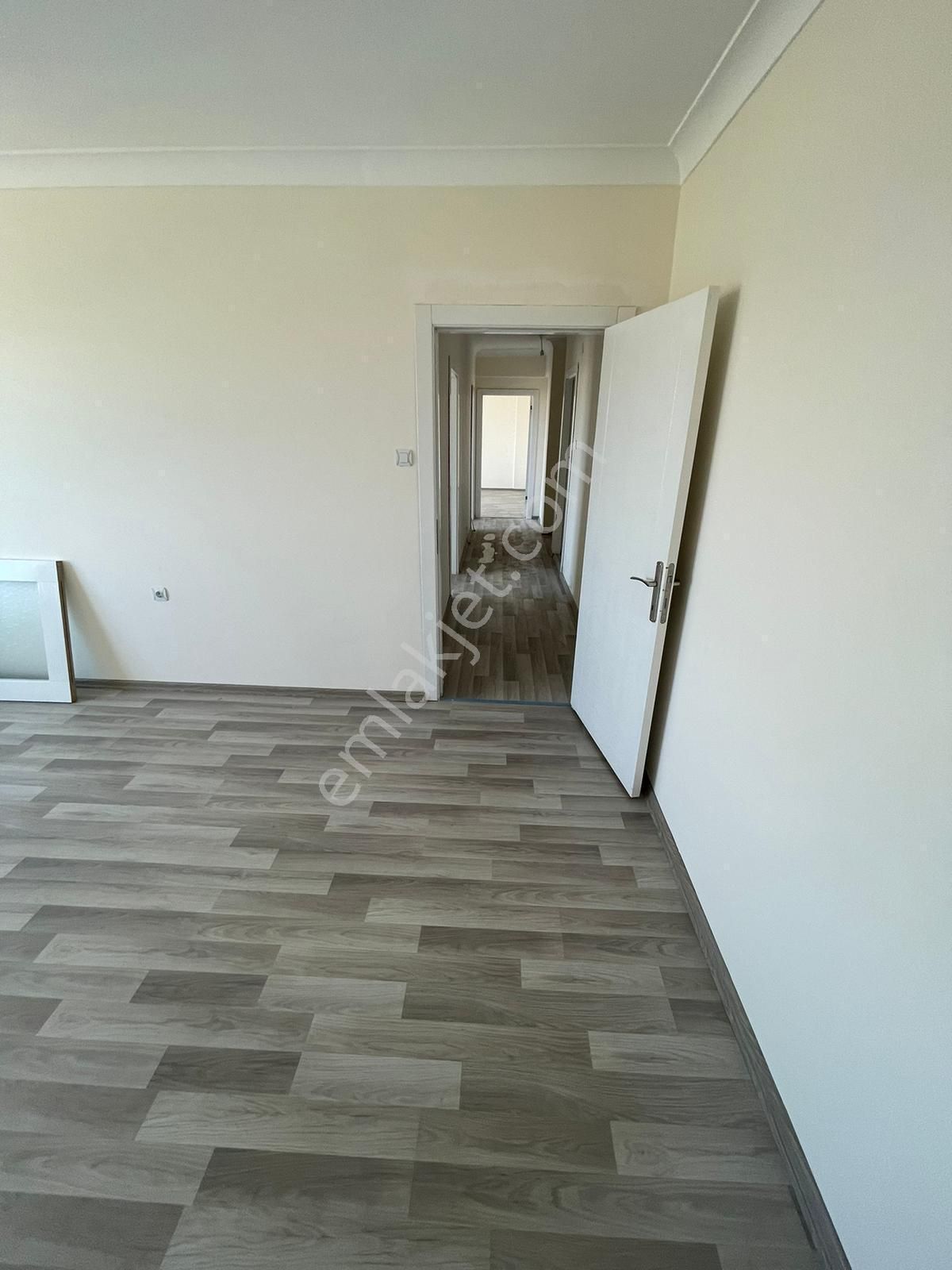 Altındağ-beşikkaya Mahallesinde Ara Katta Asansörlü 2+1 Satılık Daire !!! - Görsel 7