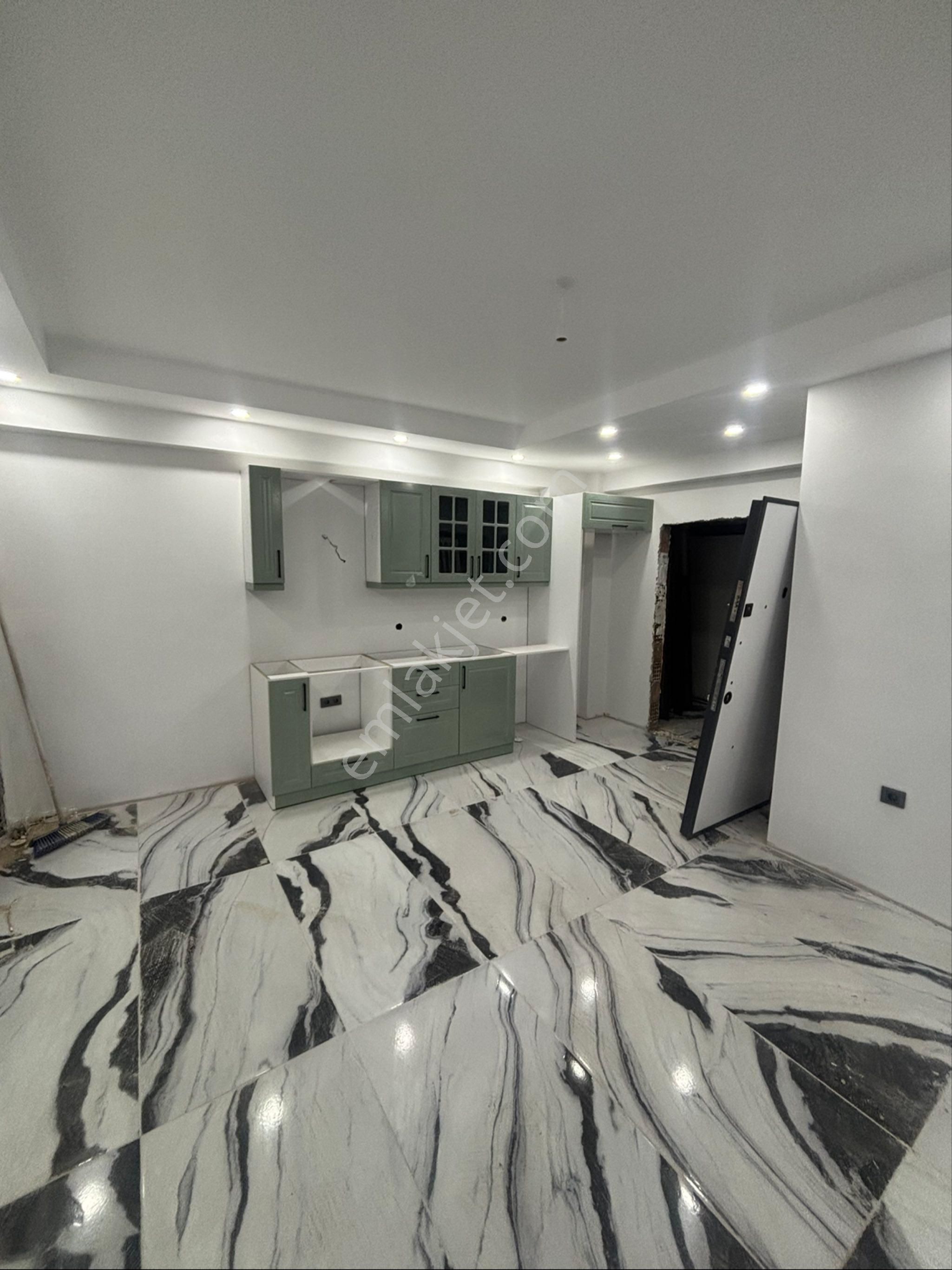 Tekirdağ Süleymanpaşa Çınarlı Mahallesi Tepedeğirmenler Caddesi Satılık 1+1 Daire