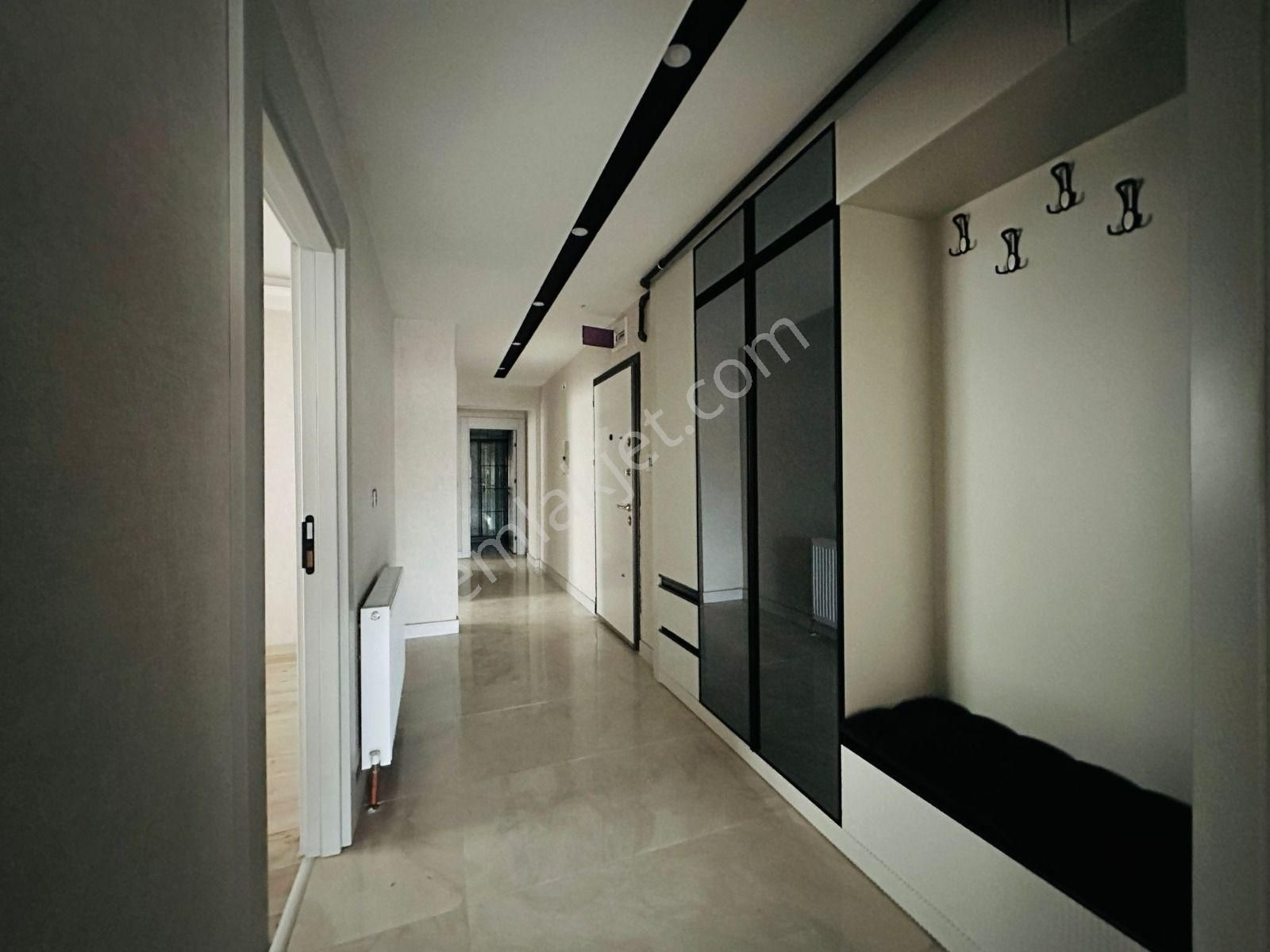 Başak'ta Karapürçek Cad Yakını Asansörlü Full Yapılı 3+1 Ara Kat Ön Cephe Sıfır Satılık Daire !! - Görsel 22