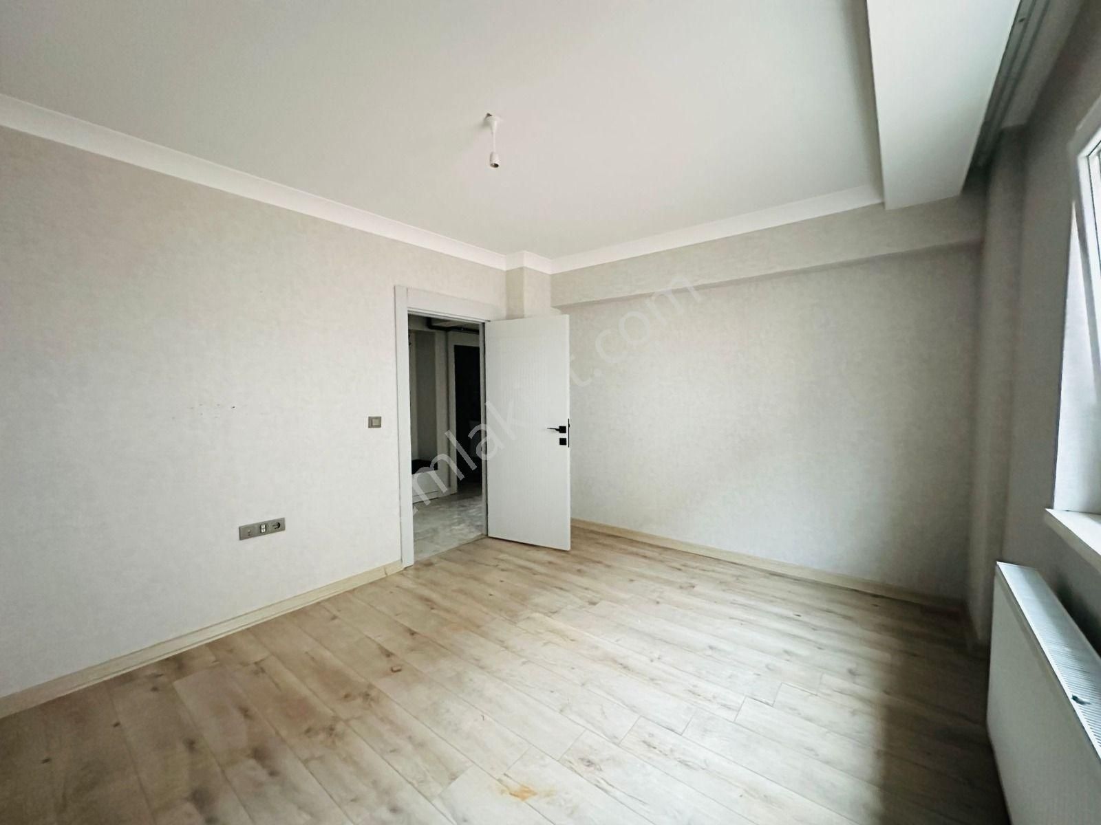 Başak'ta Karapürçek Cad Yakını Asansörlü Full Yapılı 3+1 Ara Kat Ön Cephe Sıfır Satılık Daire !! - Görsel 11