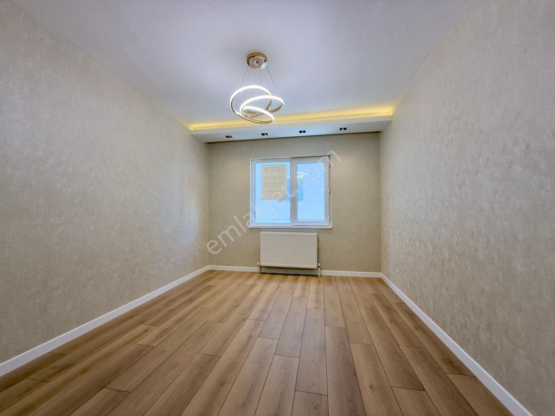 Kalecik Emlak'tan Çift Banyolu Asansörlü Şık Tasarımlı Katta 4+1 - Görsel 8