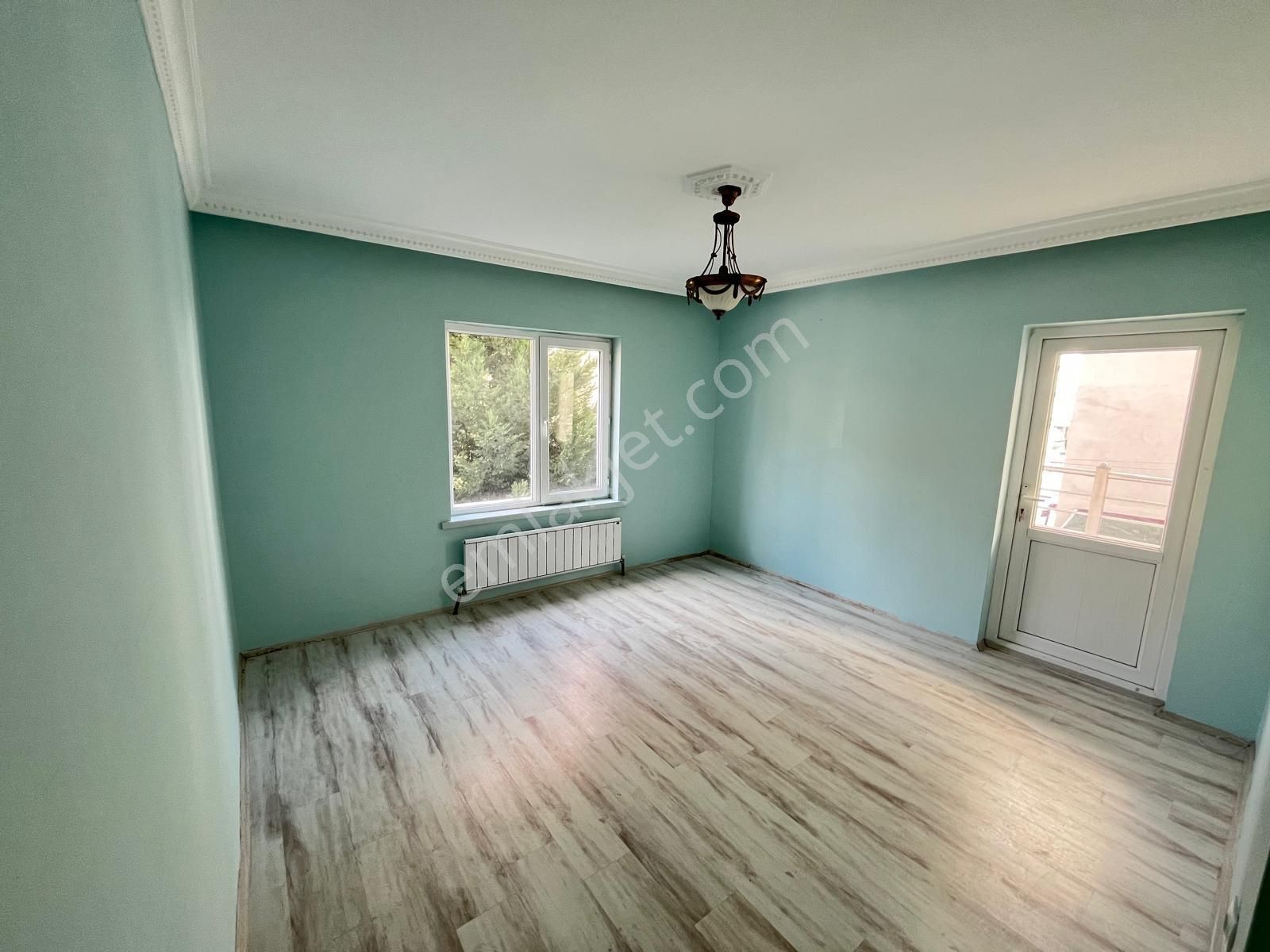 Mülk Emlak Ofisinden Gazi Göbekte 3+1 12m2 3.cepheli Merkezi Konum Yılın Son Fırsatı - Görsel 14