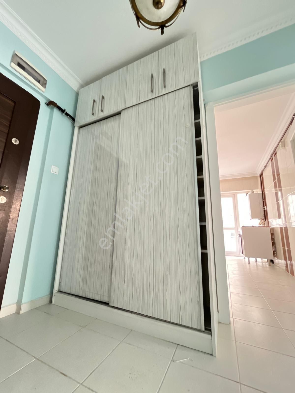 Mülk Emlak Ofisinden Gazi Göbekte 3+1 12m2 3.cepheli Merkezi Konum Yılın Son Fırsatı - Görsel 31