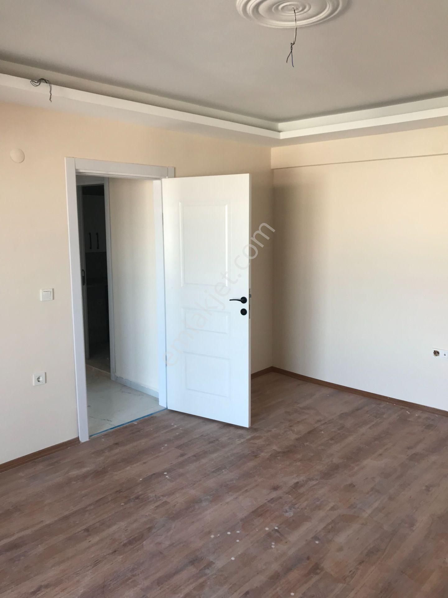 Acil..acil.....menemen Koyundere Merkezde Satılık Sıfır 2+1 Lüks Daire - Görsel 3