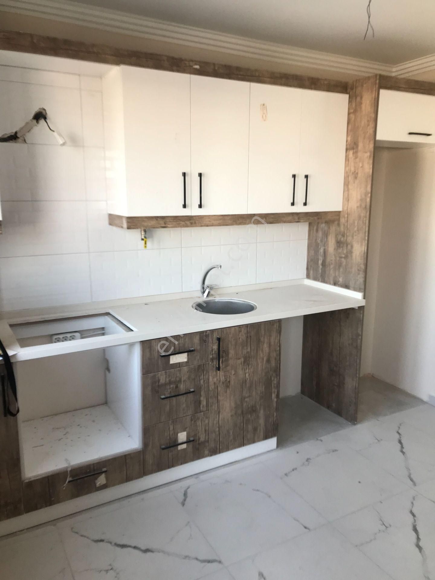 Acil..acil.....menemen Koyundere Merkezde Satılık Sıfır 2+1 Lüks Daire