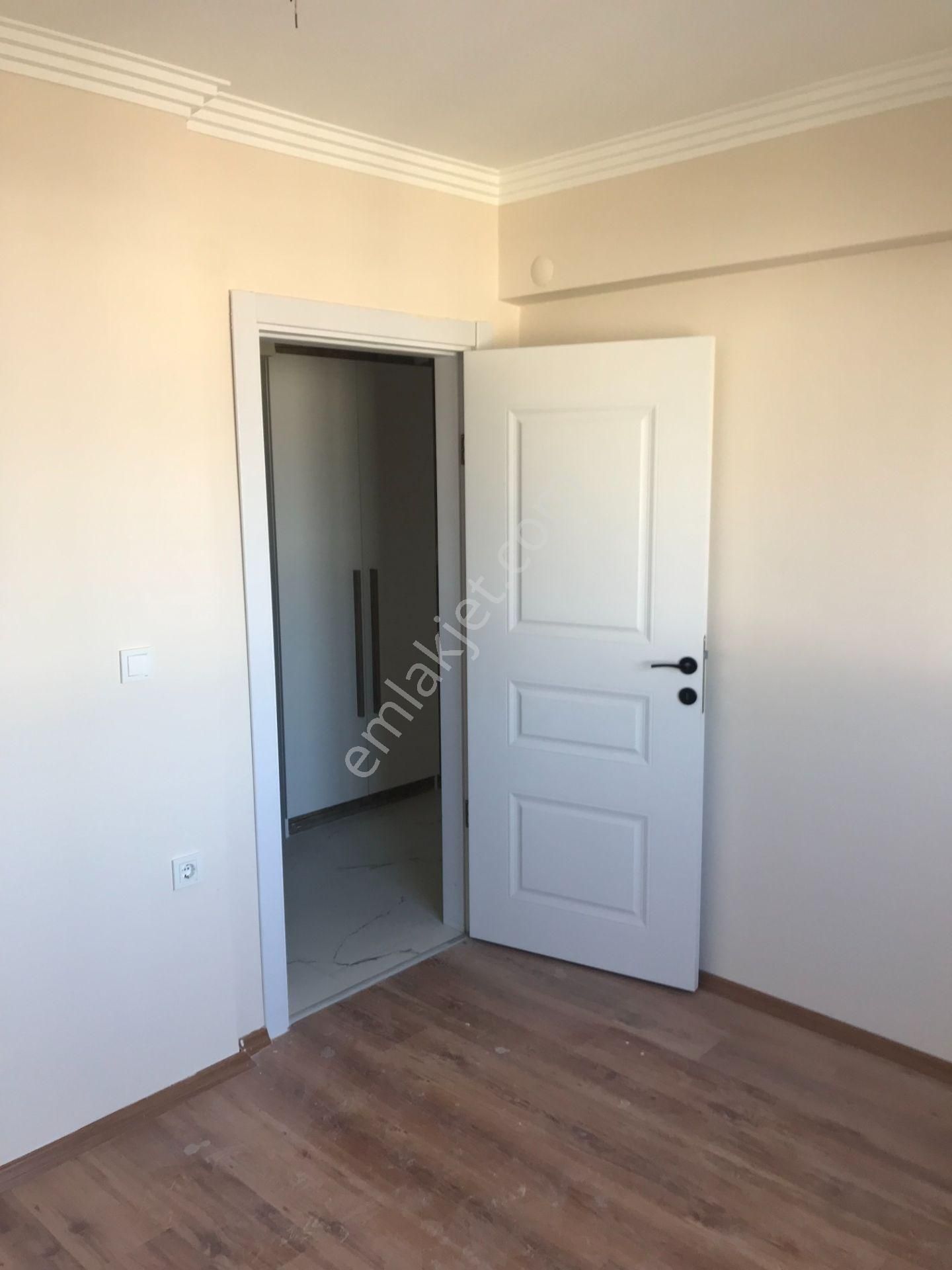 Acil..acil.....menemen Koyundere Merkezde Satılık Sıfır 2+1 Lüks Daire - Görsel 22