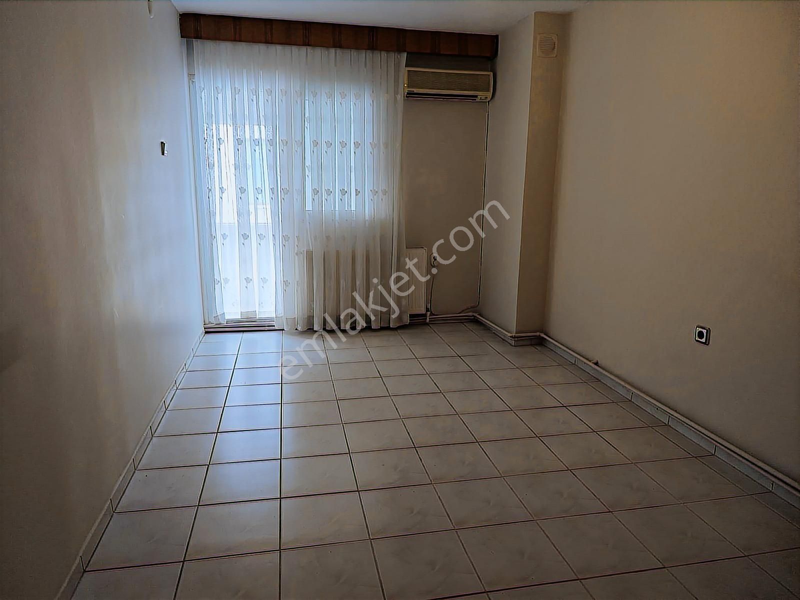 Amerikan Kol.-ukeb Kol.yakını 130 M2 3+1 Doğalgazlı Park Manzara - Görsel 18