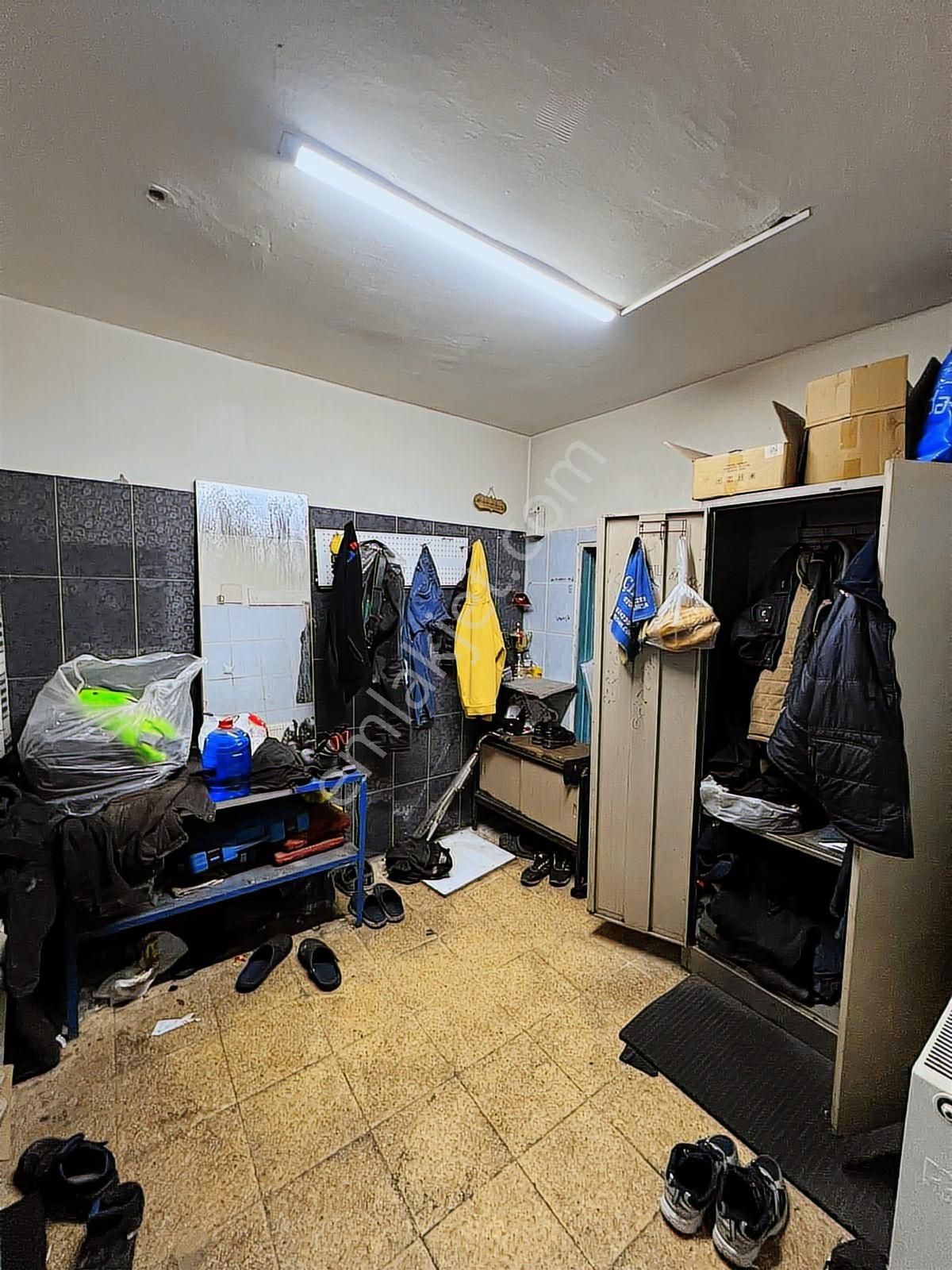 Engin Emlak'tan Satılık Karacaören Sanayi Sitesinde Yapılı 350 M - Görsel 13