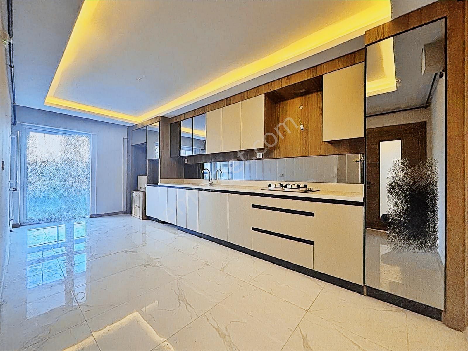 Yuvam'dan Cadde Üzeri Kombi Petek Cam Balkon Ful+full Arakat 4+1 - Görsel 9