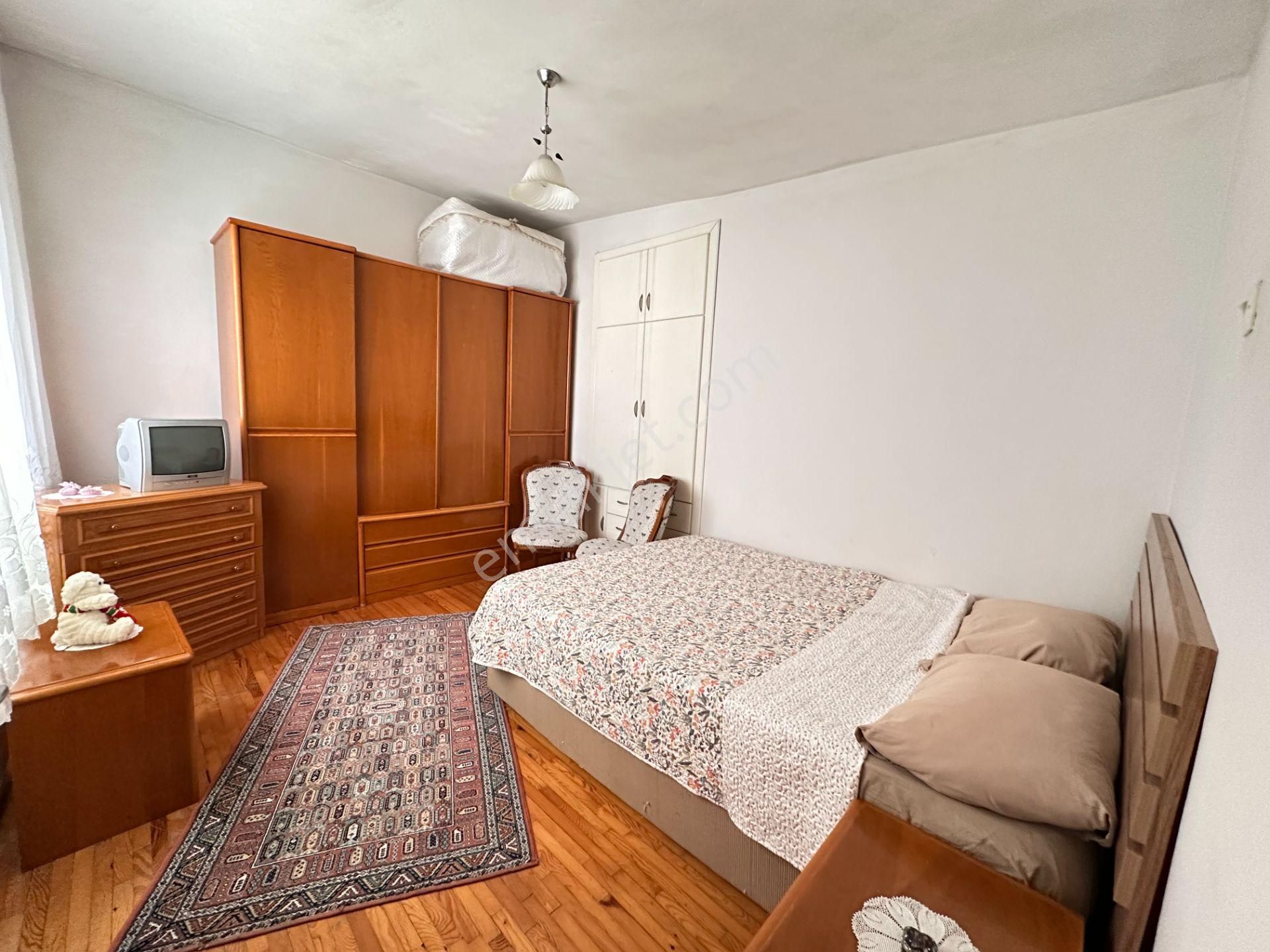 Çok Geniş 7+1 Ayrı Girişli Manzaralı Dubleks Daire - Görsel 20