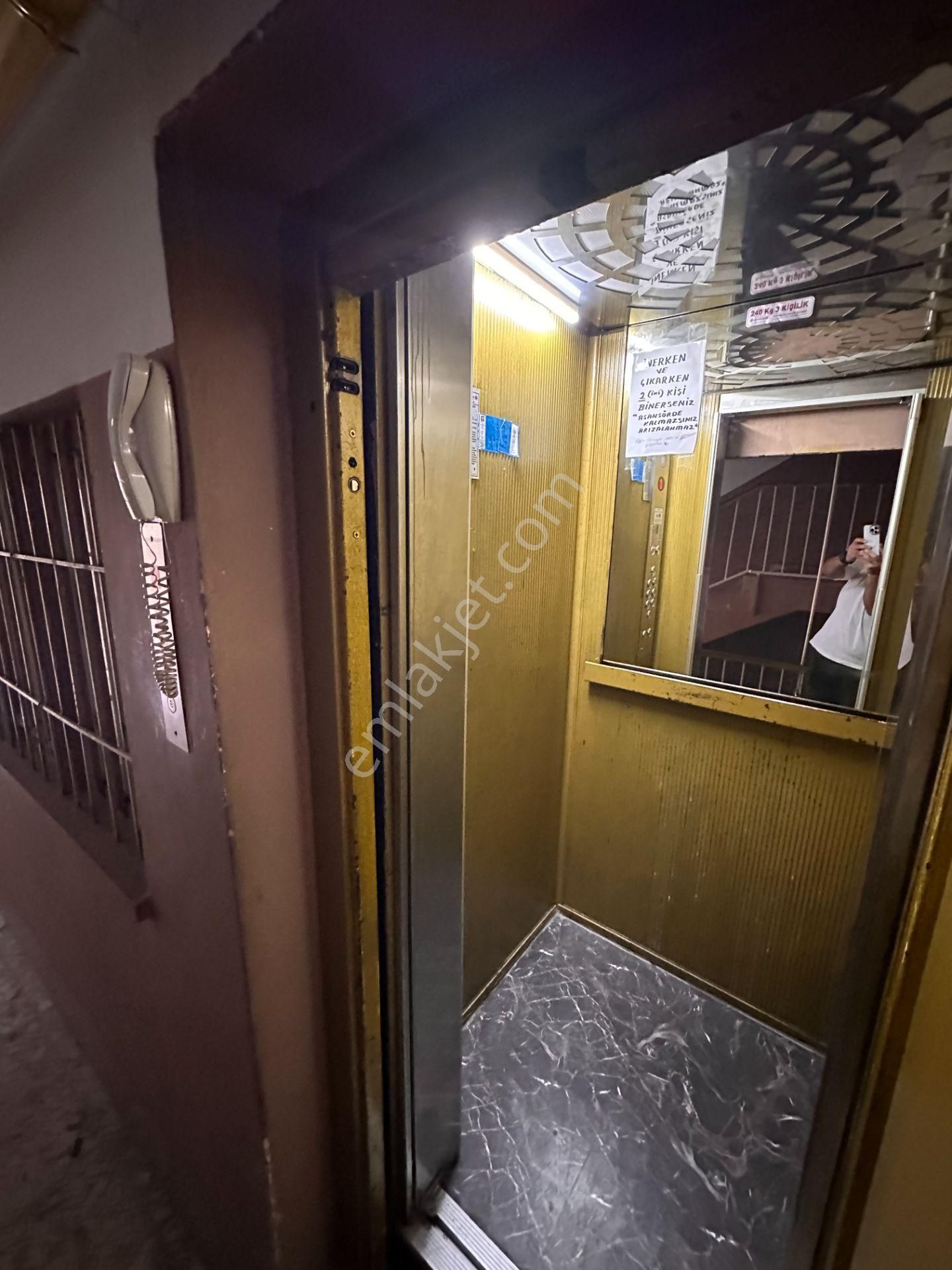 Çok Geniş 7+1 Ayrı Girişli Manzaralı Dubleks Daire - Görsel 33