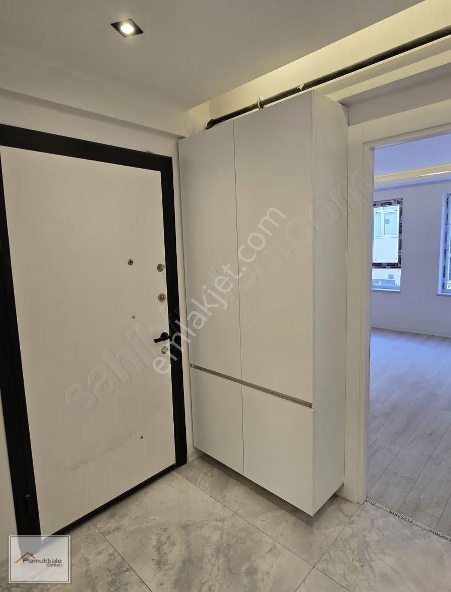 Pamukkale Emlaktan Sağlık Ocağı Yakınında Özel Garajlı Daire - Görsel 8